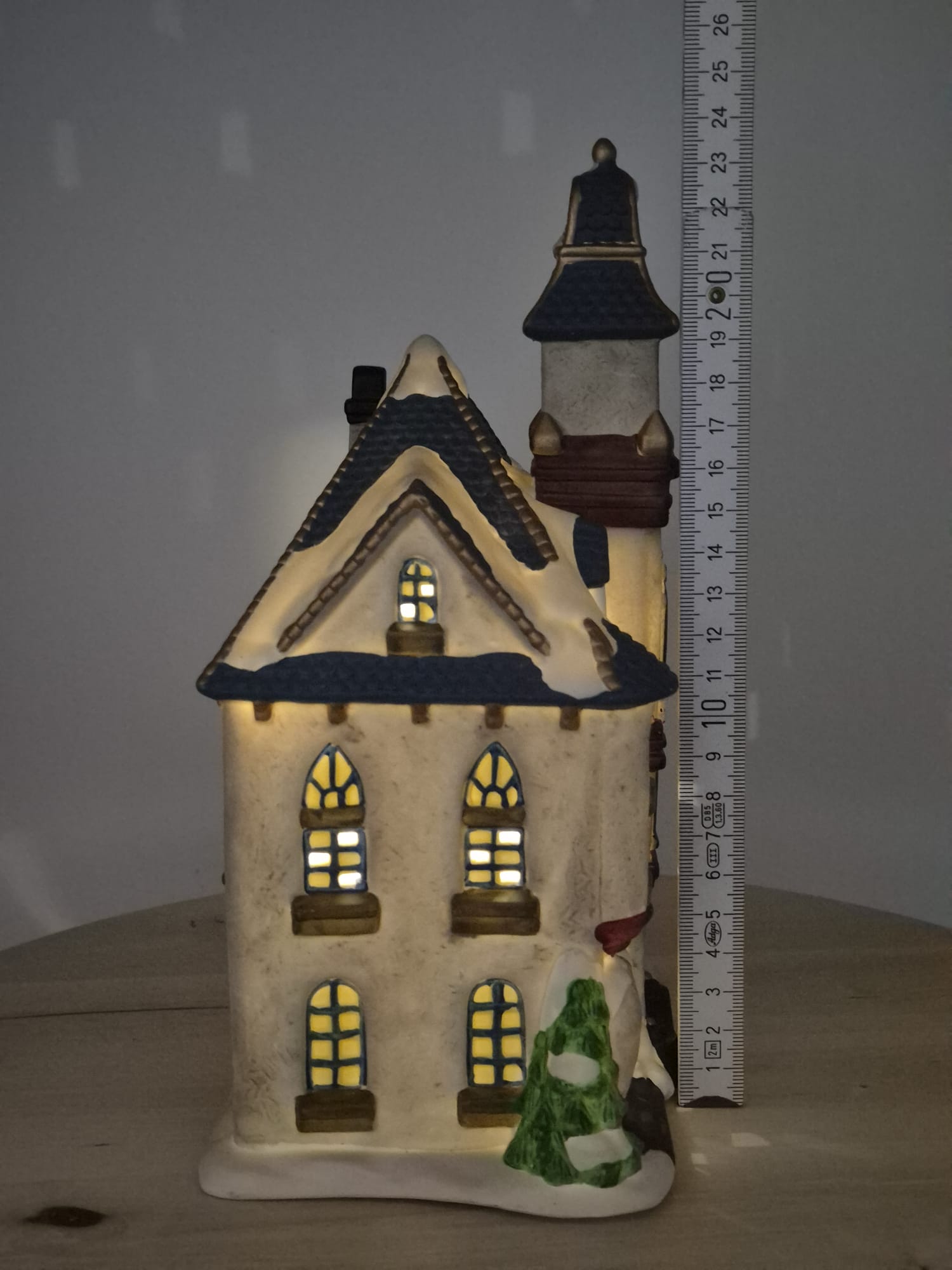 Keramik Lichthaus „Toy Shop“ – Spielzeugladen mit Beleuchtung