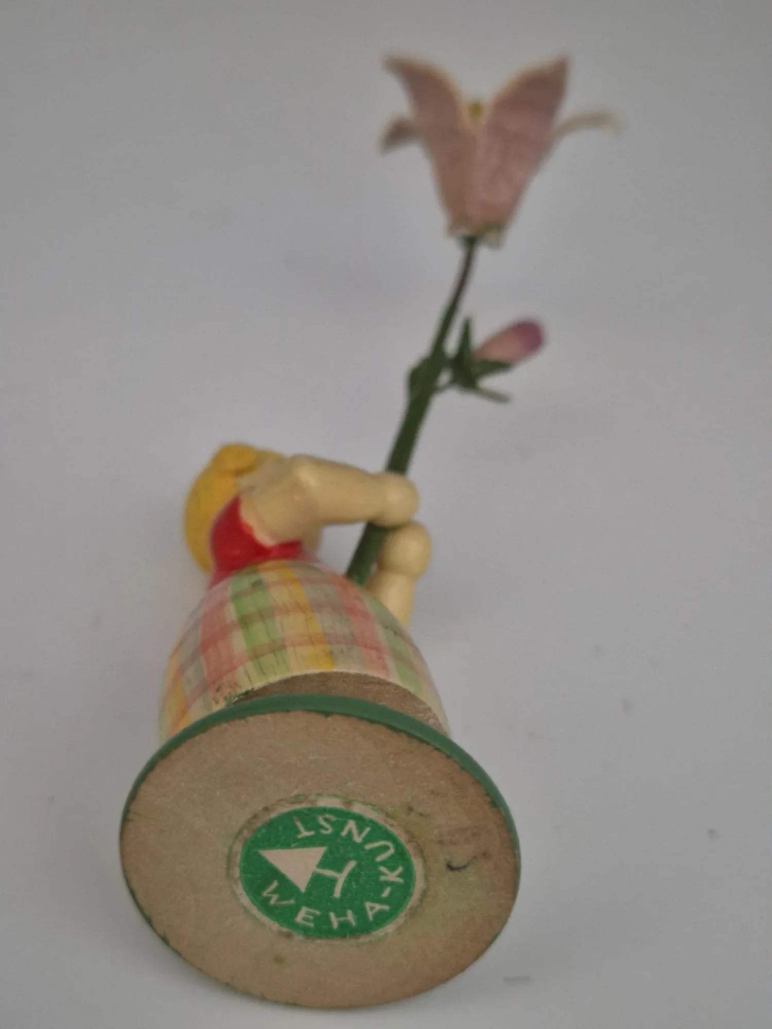 WEHA-KUNST Holz Blumenmädchen mit Blume