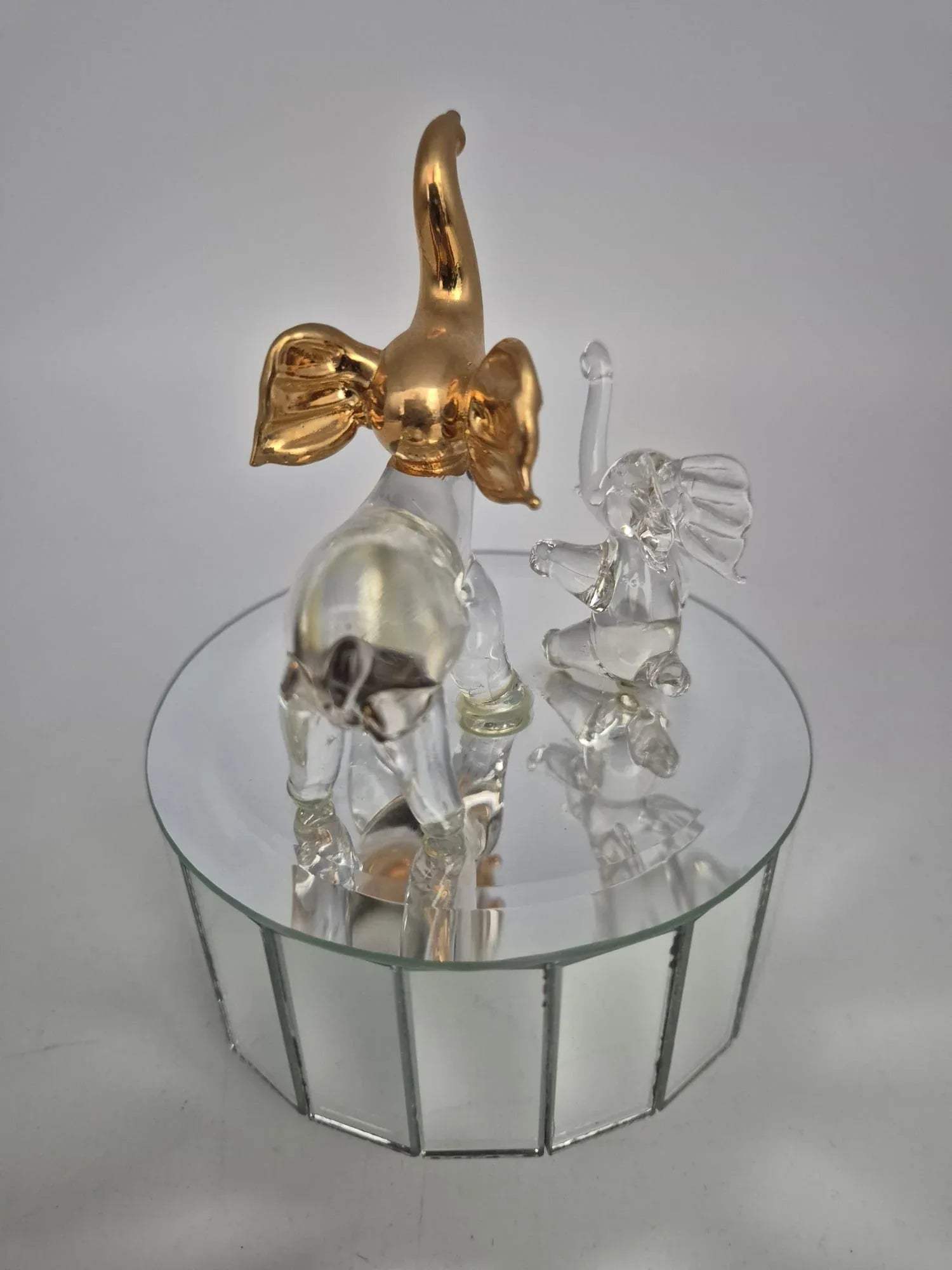 Spieluhr Glas Elefanten mit Spiegelpodest – goldfarben