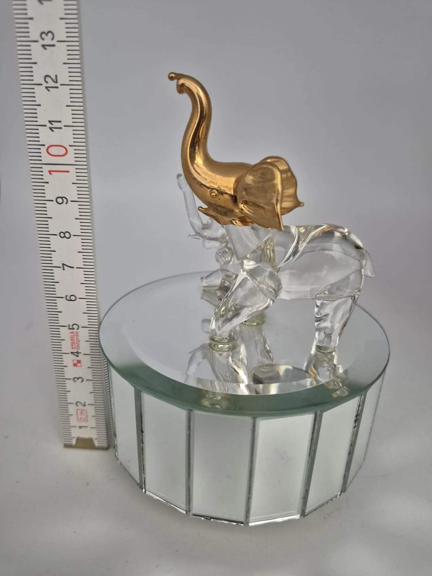 Spieluhr Glas Elefanten mit Spiegelpodest – goldfarben