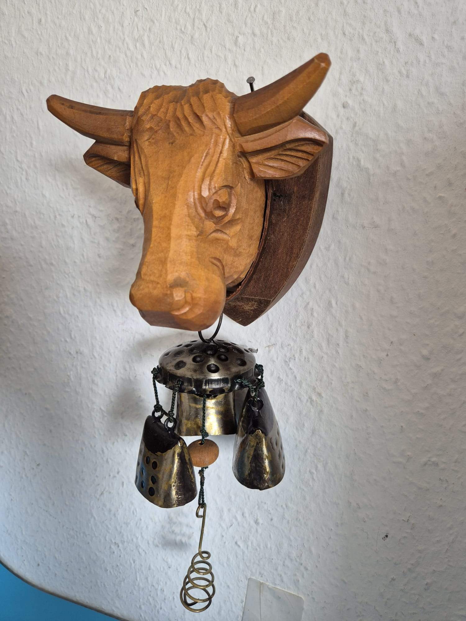 Holz Wandglocke Stierkopf/ Bullenkopf mit Metallglocken