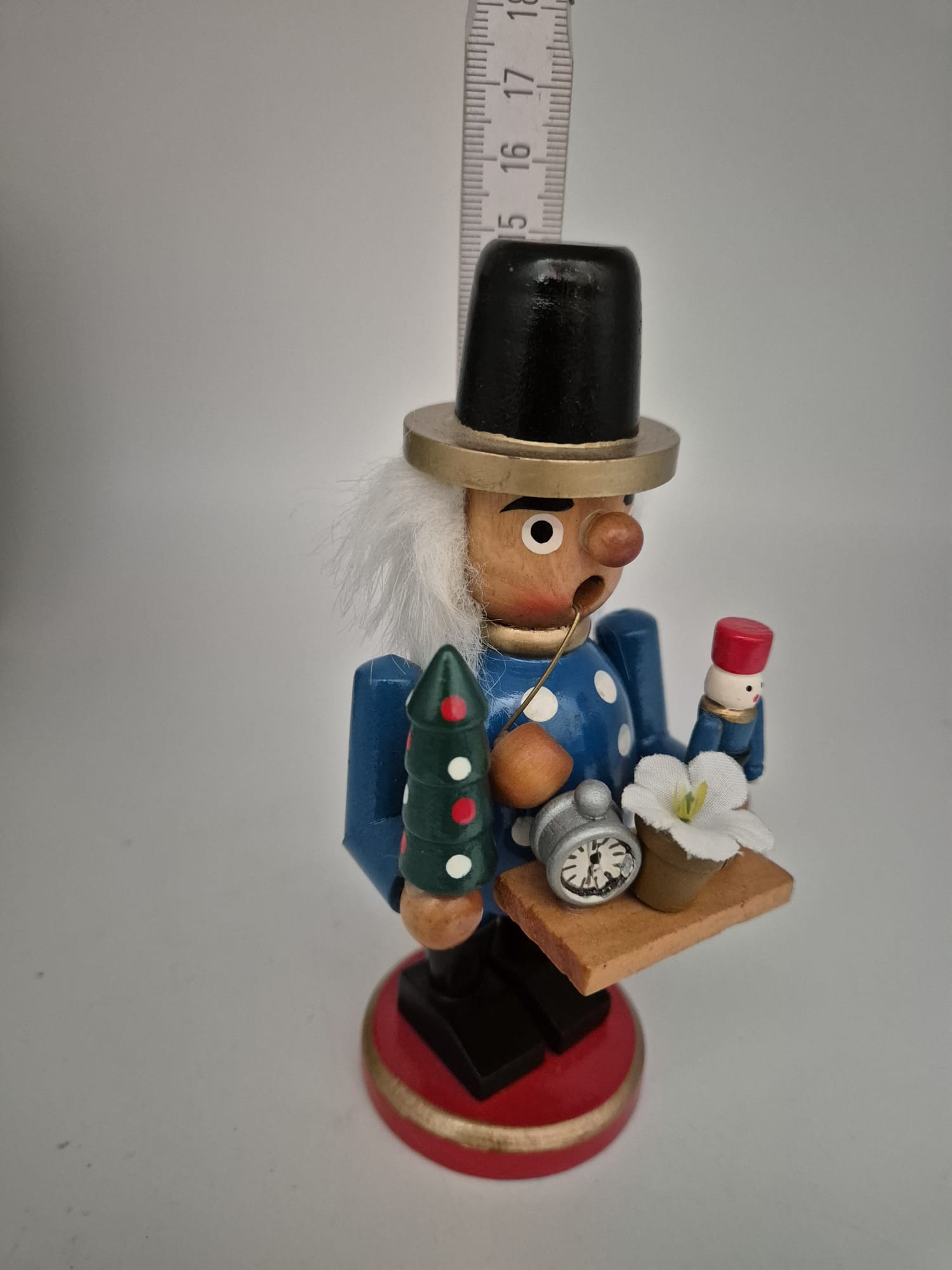 NEU: Räuchermann Händler mit Miniaturen und Originalverpackung ca. 15 cm