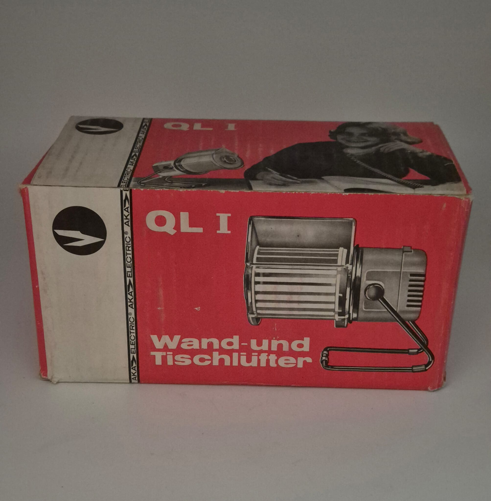 DDR AKA Electric Querstromlüfter QL I – Tisch- und Wandlüfter mit Originalverpackung
