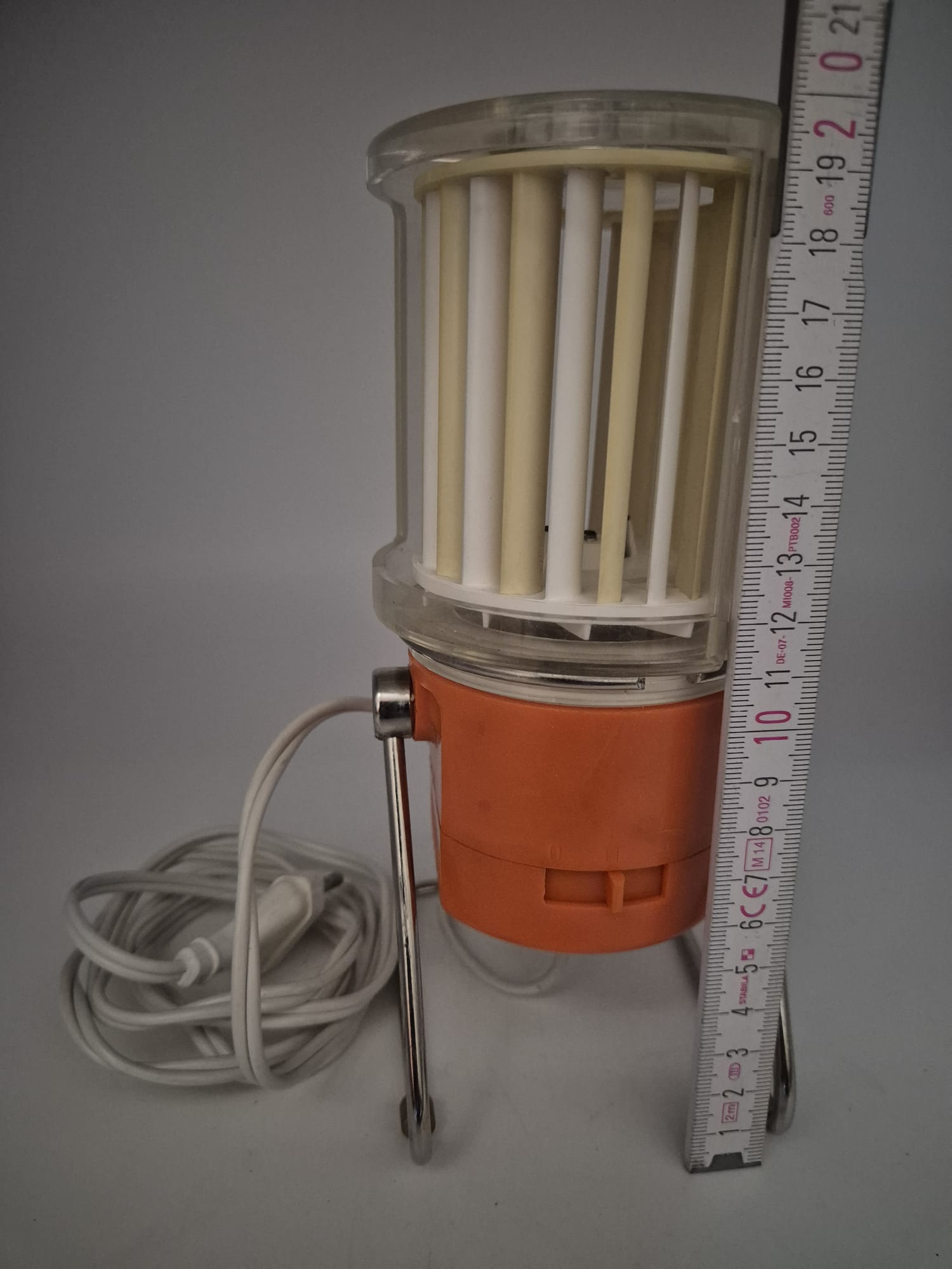 DDR AKA Electric Querstromlüfter QL I – Tisch- und Wandlüfter mit Originalverpackung