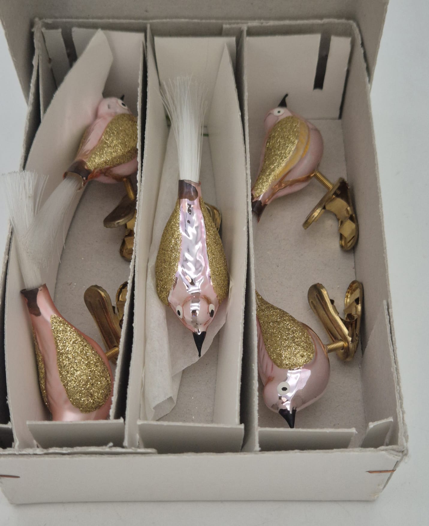 5 Glasvögel auf Clip – Rosa/Gold mit Federschwanz – Christbaumschmuck
