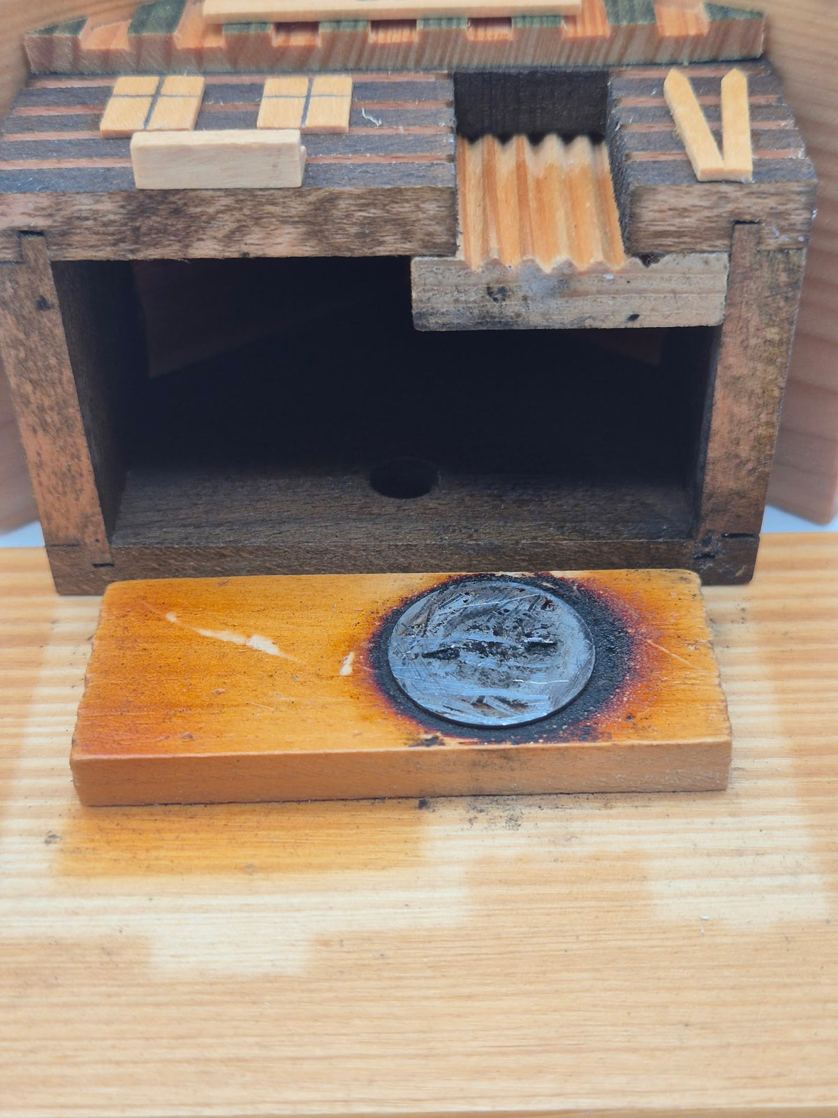 Räucherhaus Berghütte aus Holz – Original Erzgebirge – ca. 8,5 cm