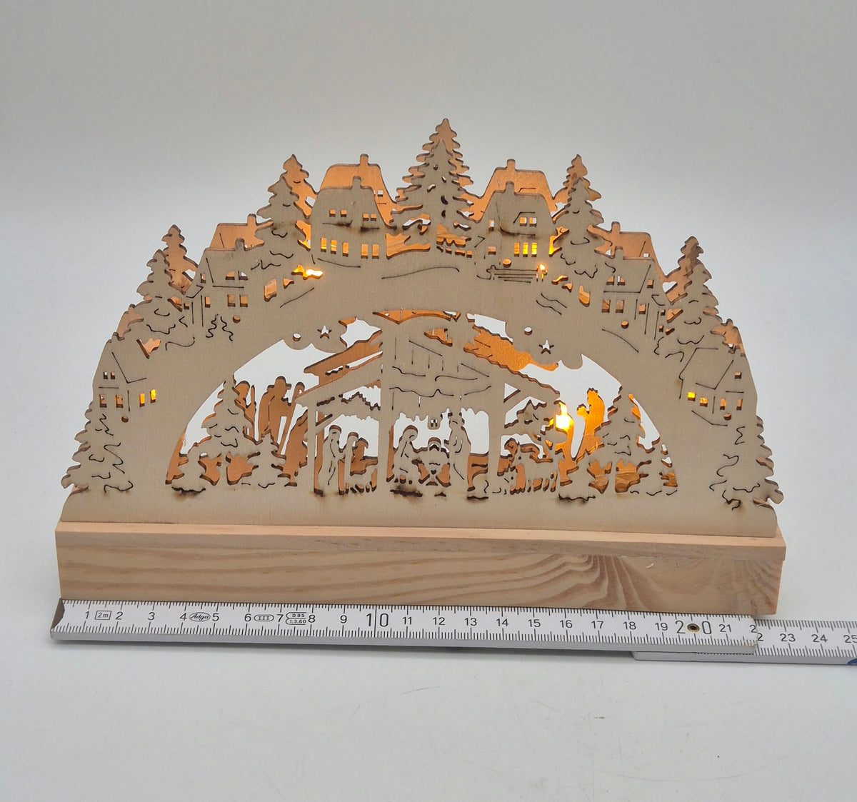 SIGRO LED-Schwibbogen Krippenszene aus Holz – ca. 23 cm – OVP
