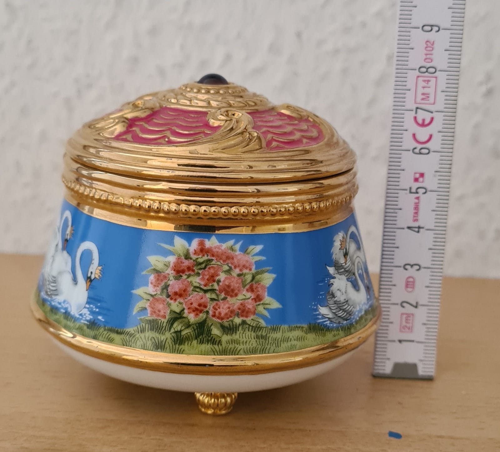 Porzellan Schmuckkästchen House of Faberge Franklin Mint mit Spieluhr