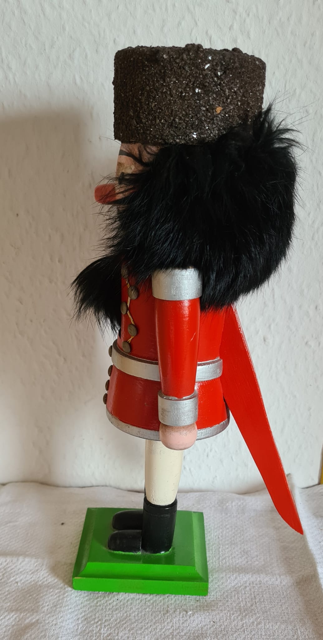 Nussknacker "Soldat" aus Holz / Weihnachten