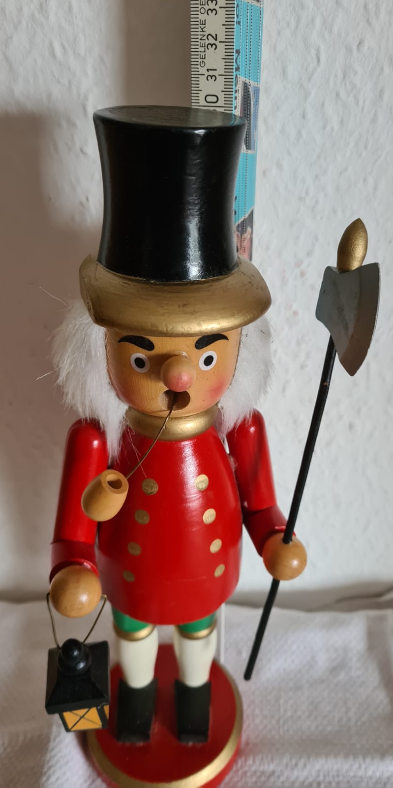 Erzgebigisches Räuchermännchen "Wächter" aus Holz / Weihnachten