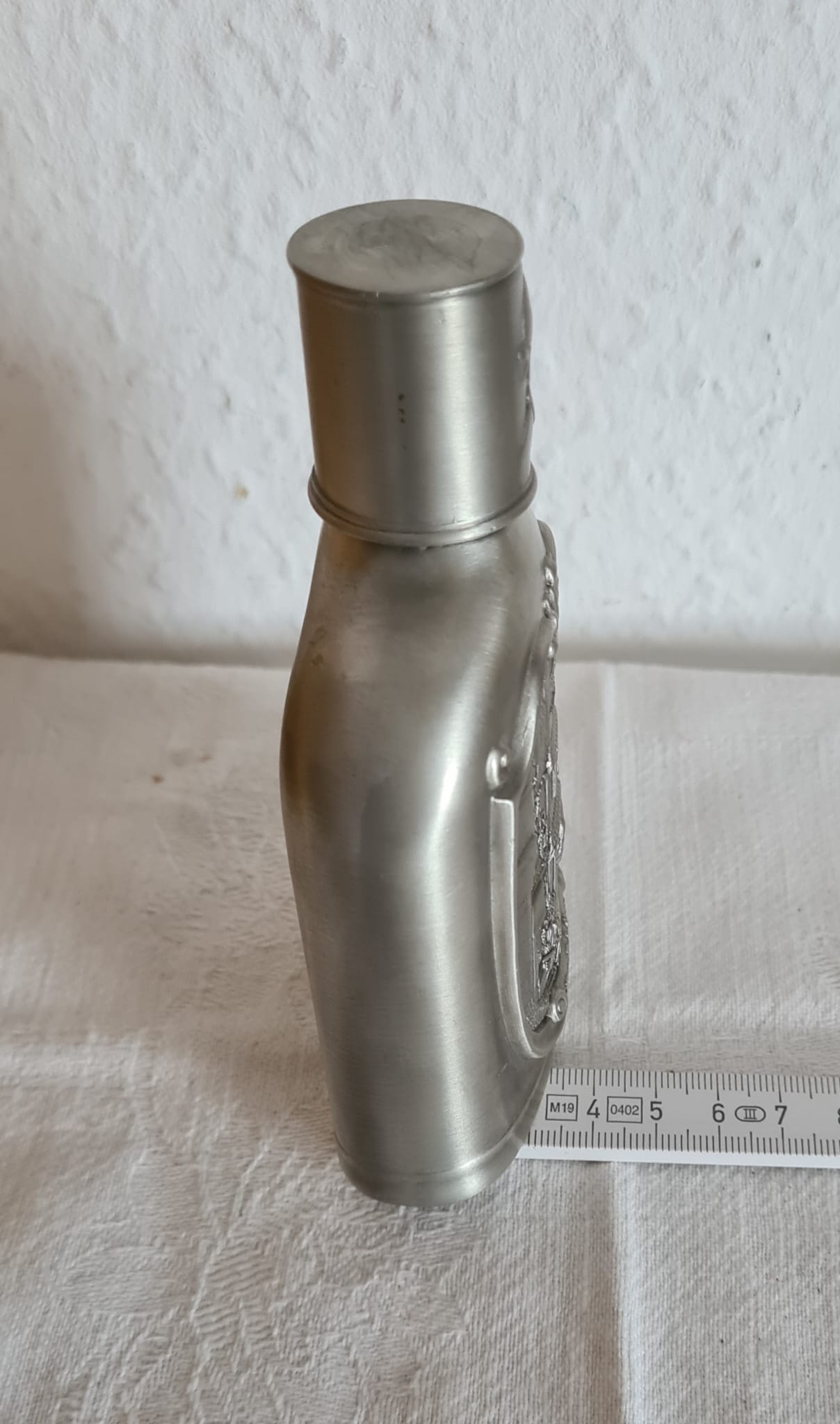 WMF Zinnflasche "Der Briefbote", Trinkflasche, Flachmann