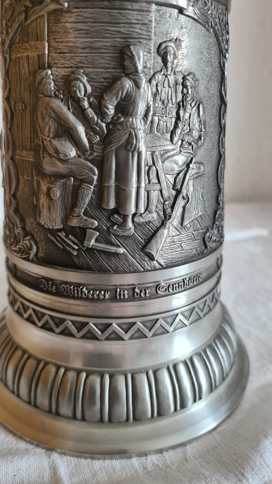 Zinnkrug Franz Defregger mit Deckel, Humpen, 0,75 Liter Bierkrug aus Zinn