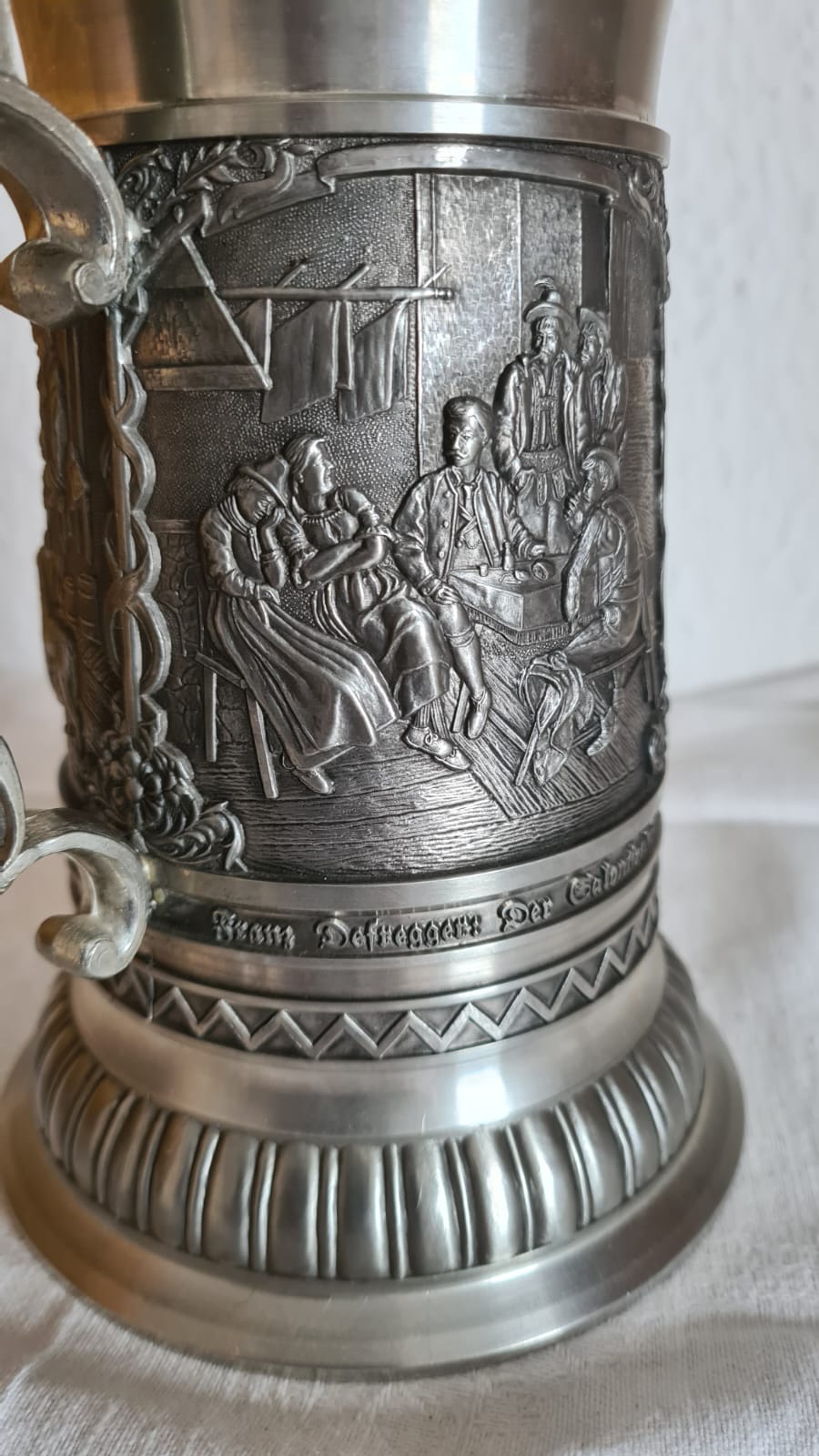 Zinnkrug Franz Defregger mit Deckel, Humpen, 0,75 Liter Bierkrug aus Zinn