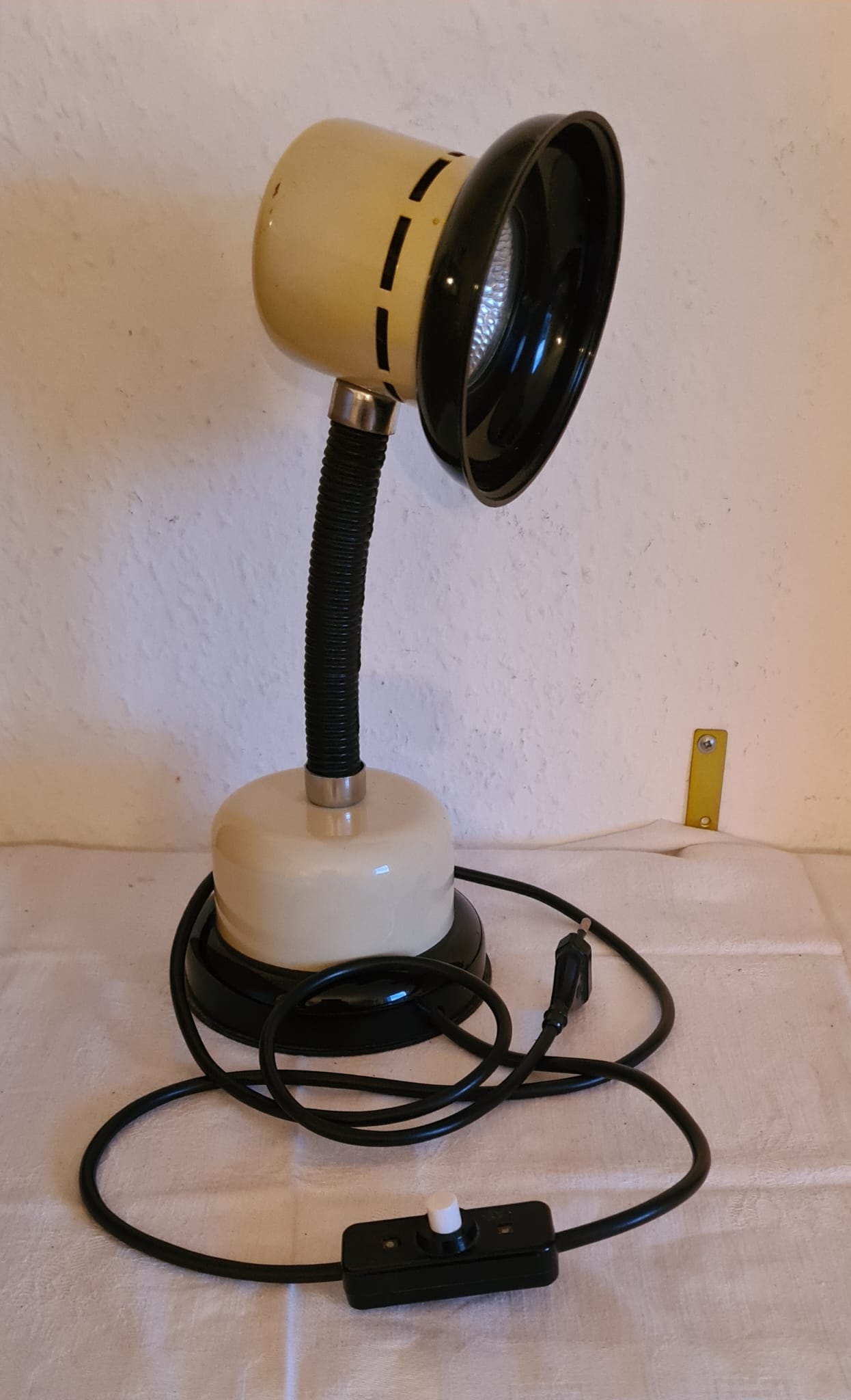 Alte DDR NARVA Halogenlampe, Werkstattlampe Typ 4850 ca. 1970