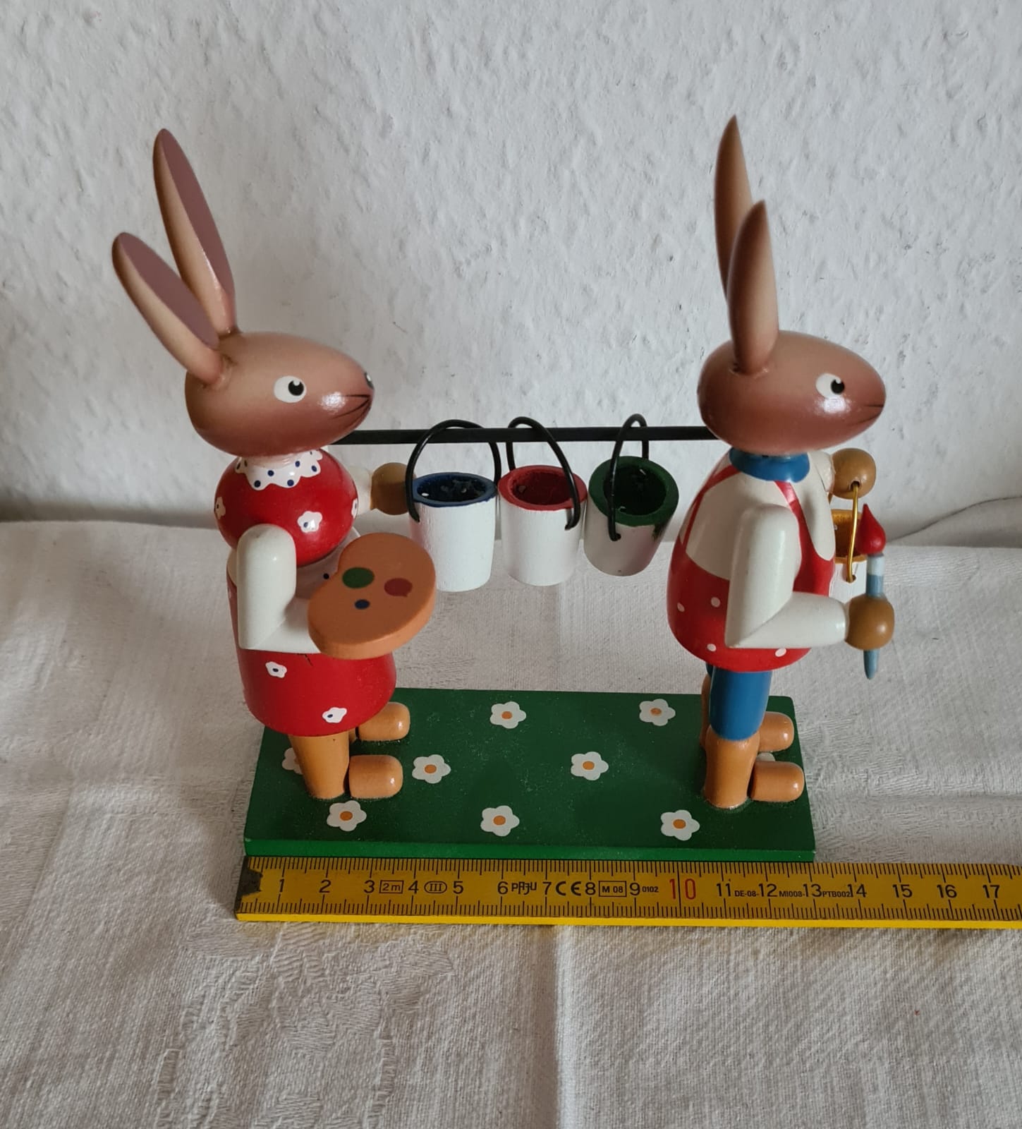 Osterhase und Osterhäsin Maler, Osterschmuck, Ostern aus Holz