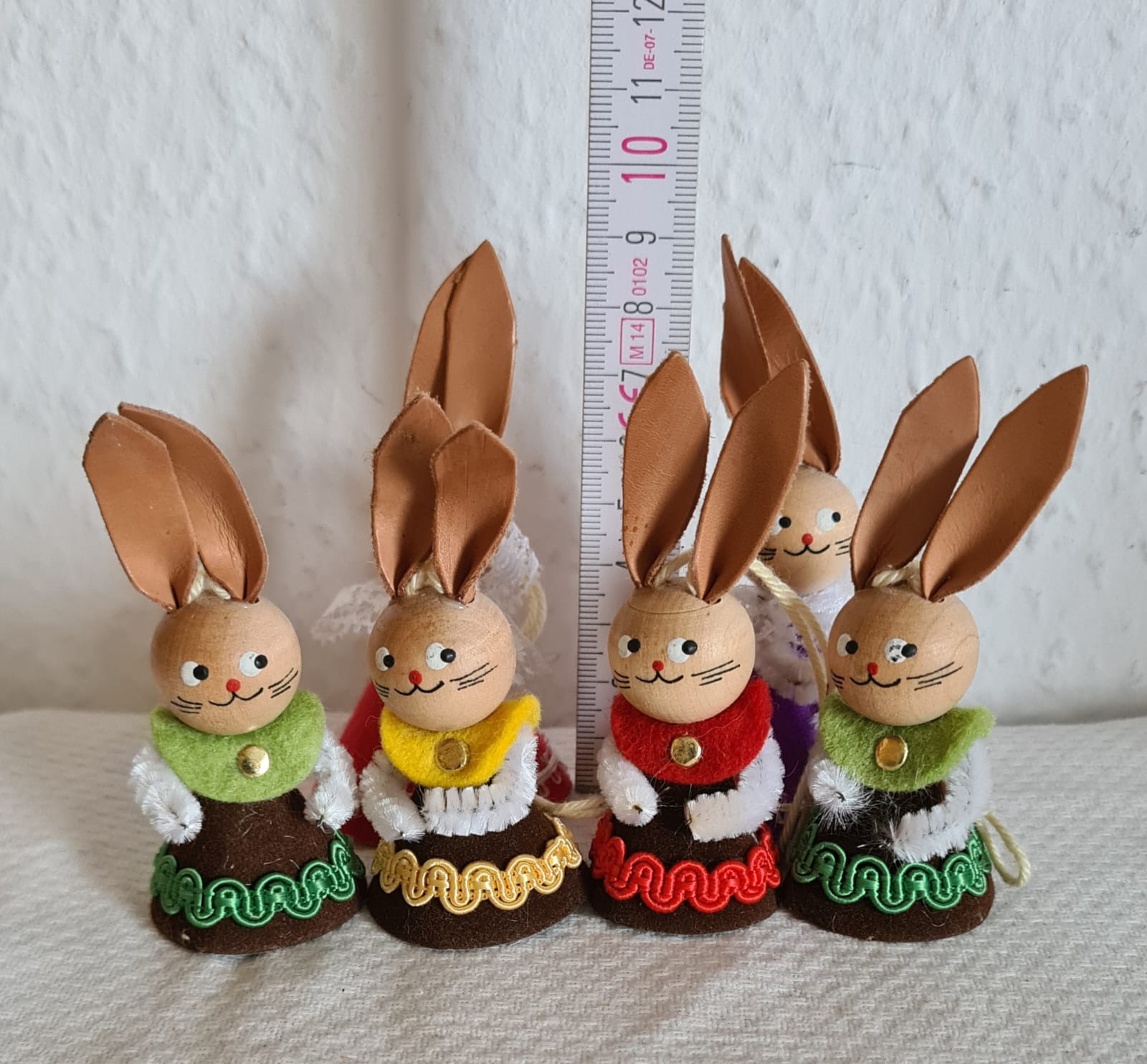 DDR Osterhasenfiguren, 6 Osterhasen zu Ostern