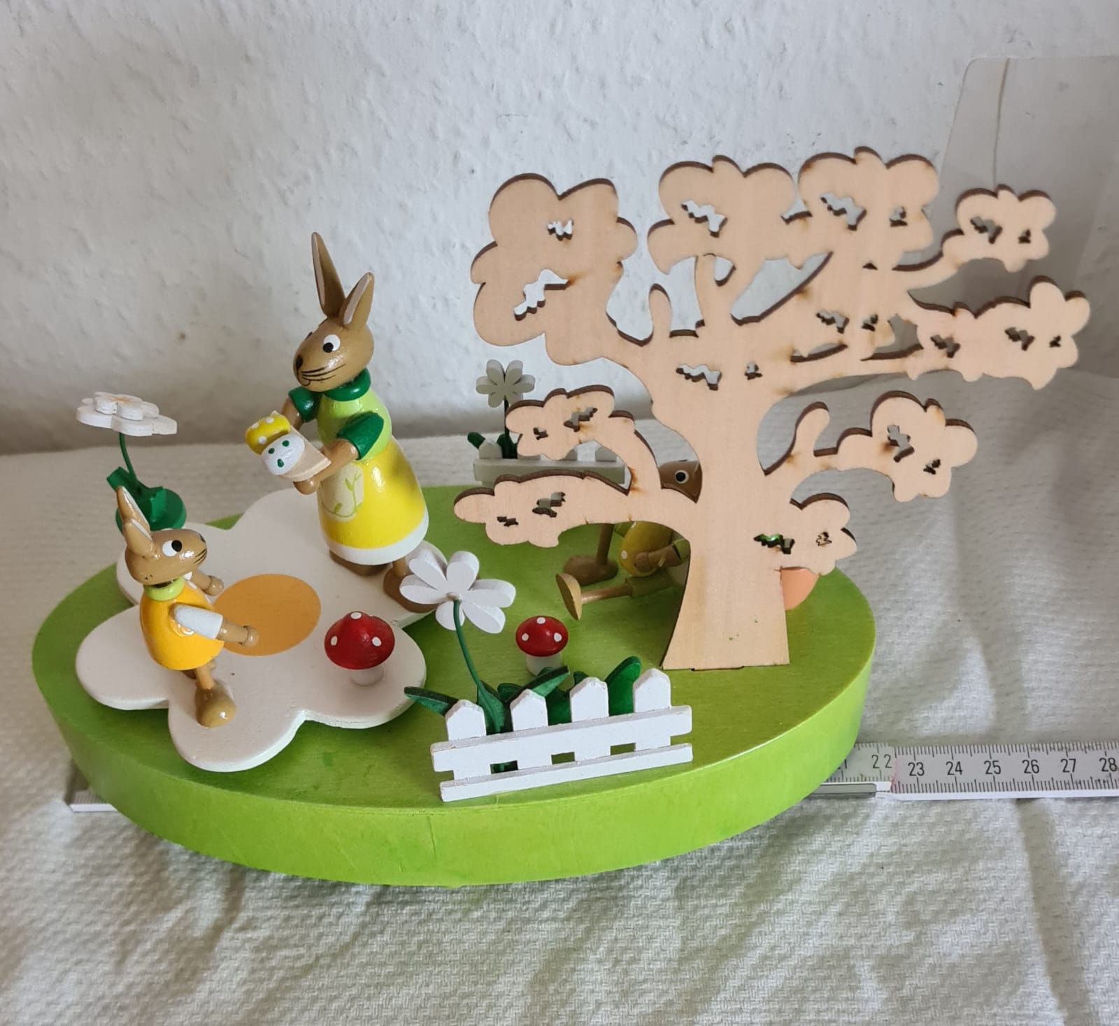 Spieluhr Osterreigen aus Holz, Osterhasen Spieluhr, Ostern