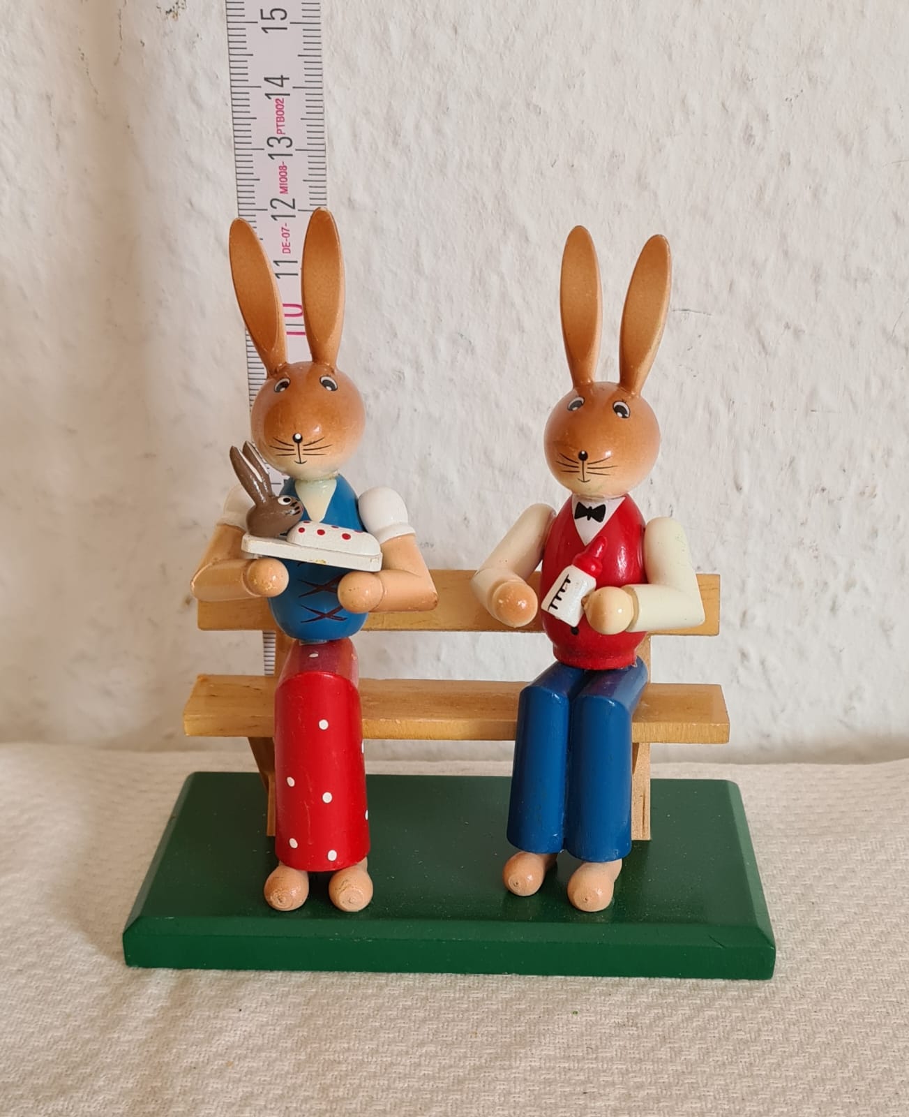 Original Erzgebirge Hasenpaar aus Holz, Ostern, Osterhasen