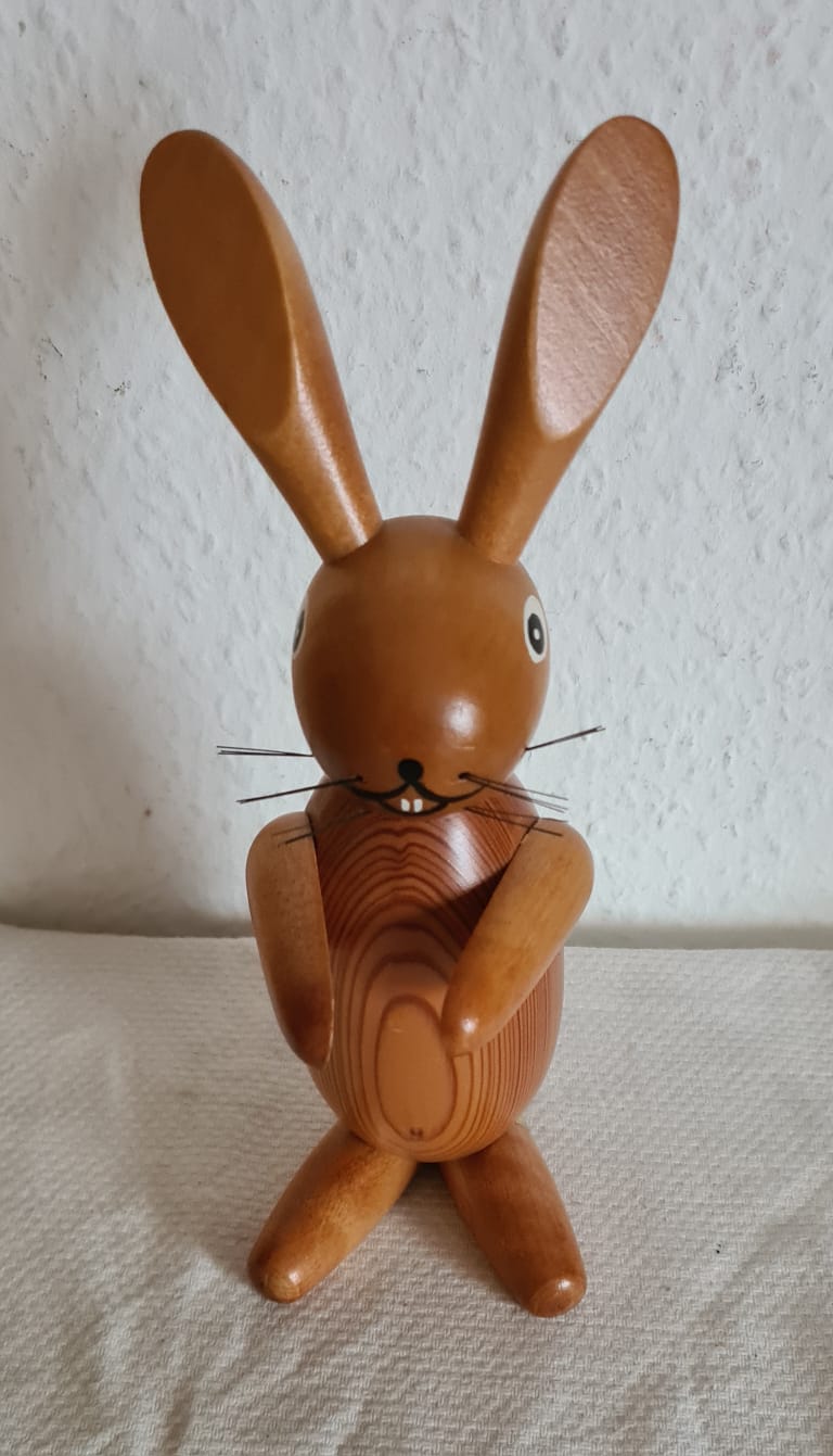 Osterhase Erzgirgische Handarbeit