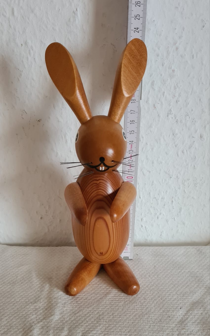 Osterhase Erzgirgische Handarbeit