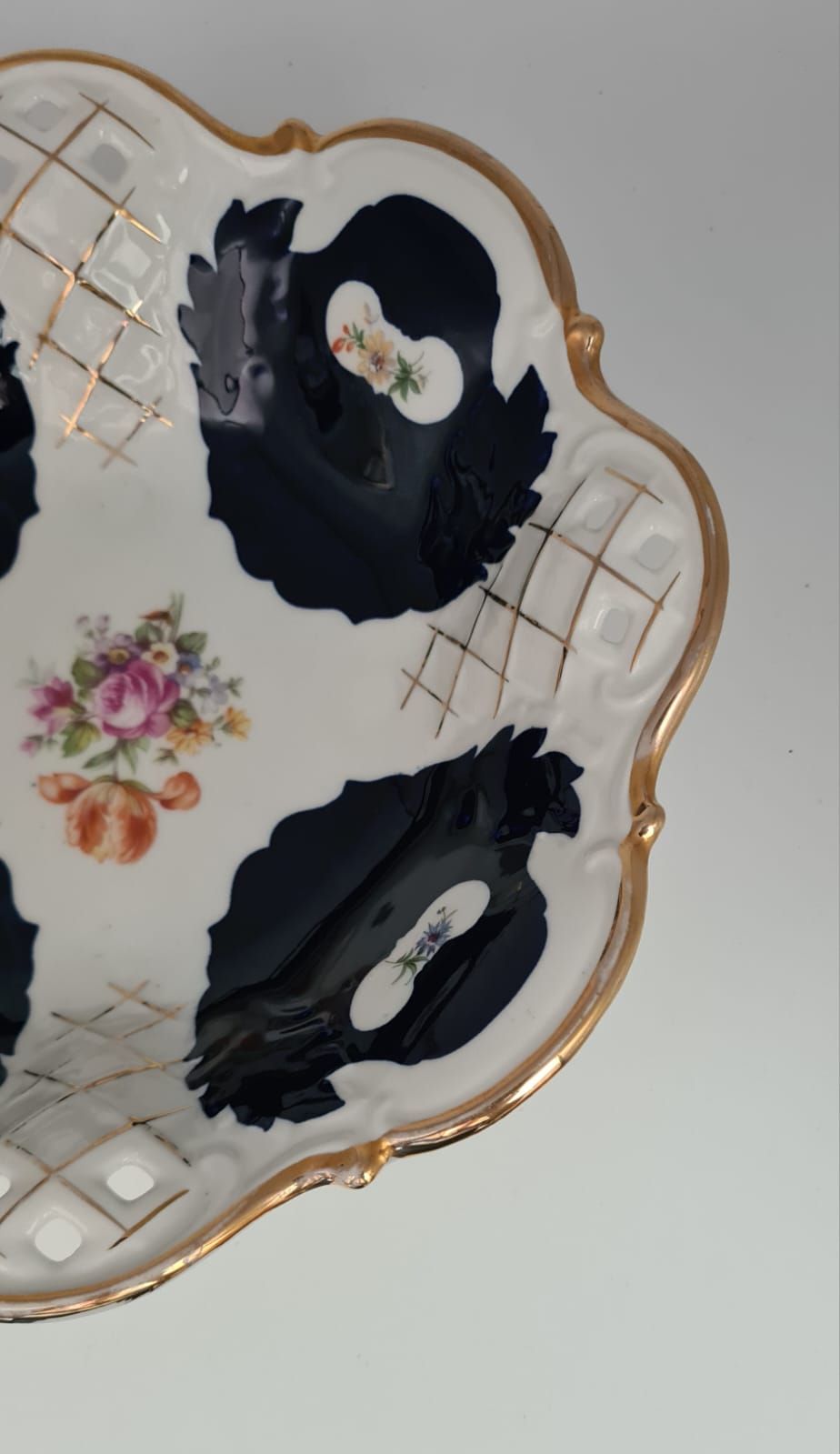 Prunkschale Reichenbacher Porzellan Fine China GDR Kobaltblau vergoldet, Schale, Obstschale