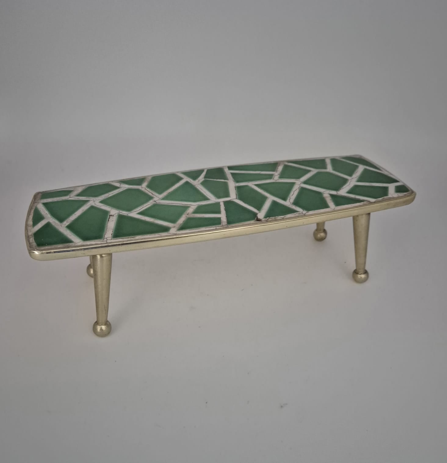 Kleine Blumenbank, Mosaik Blumentisch ca. 1950