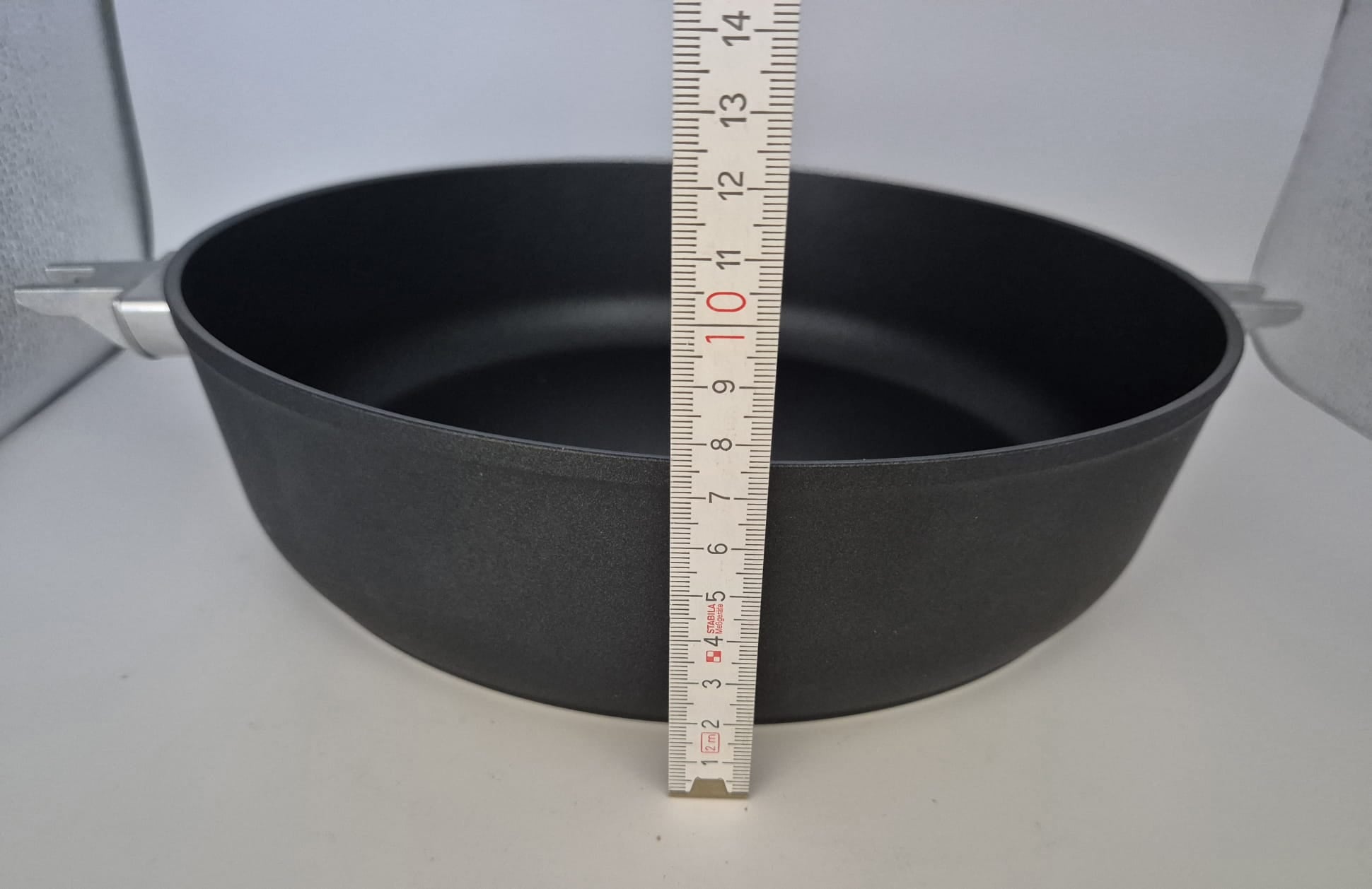 KRÜGER ALUGUSS-SERVIERPFANNE MIT GLASDECKEL – Ø 28 CM