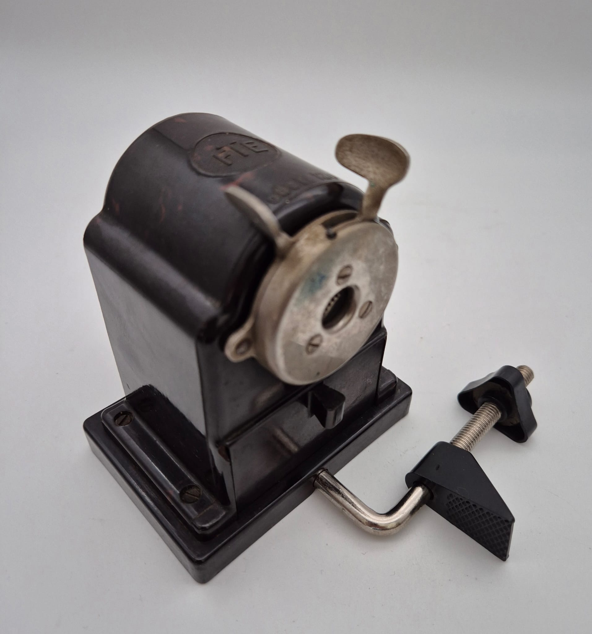 Vintage BSM FTE Modell 120 Bleistiftspitzer mit Tischhalterung