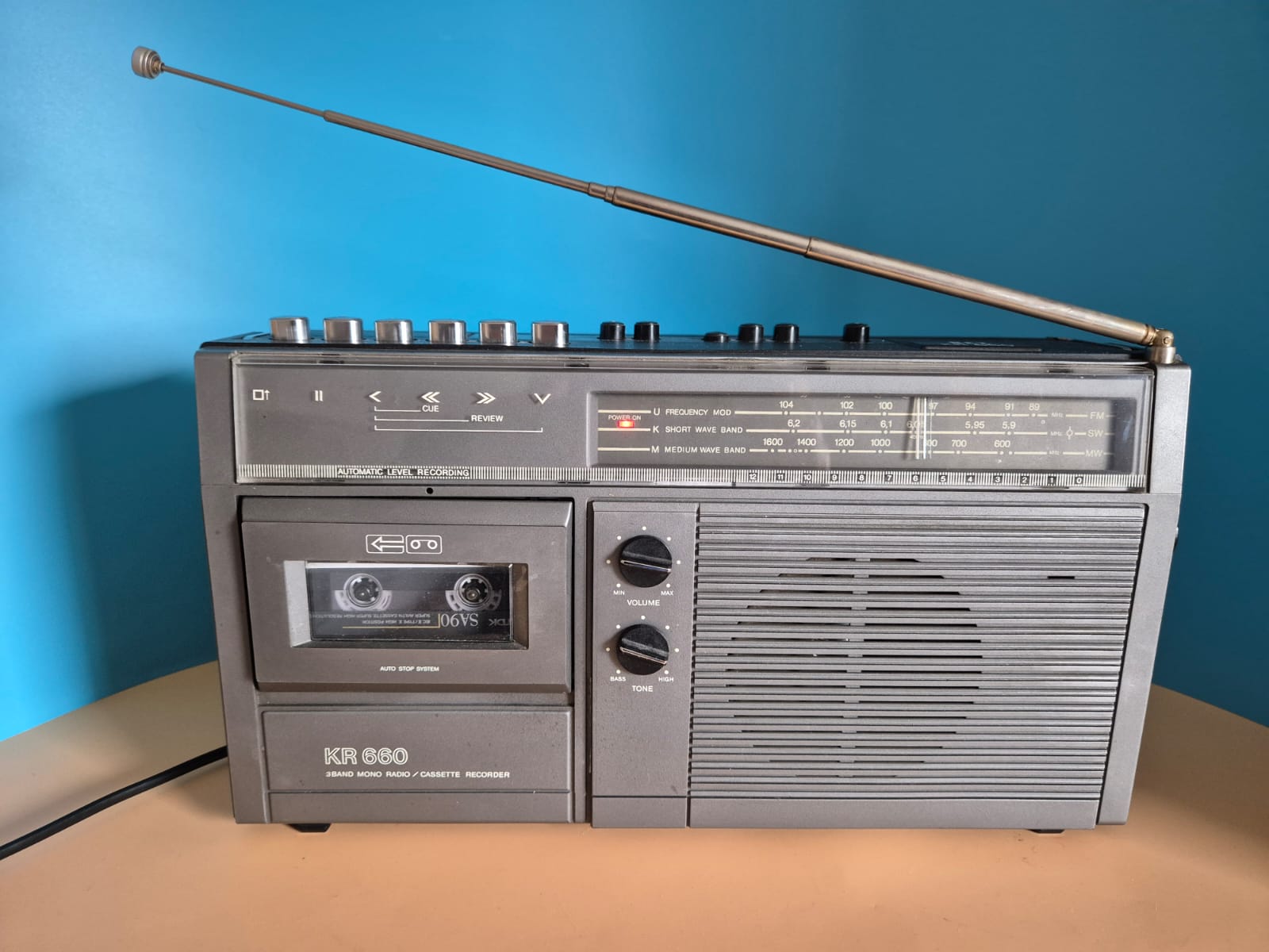 DDR RFT KR 660 Radio-Kassettenrekorder
