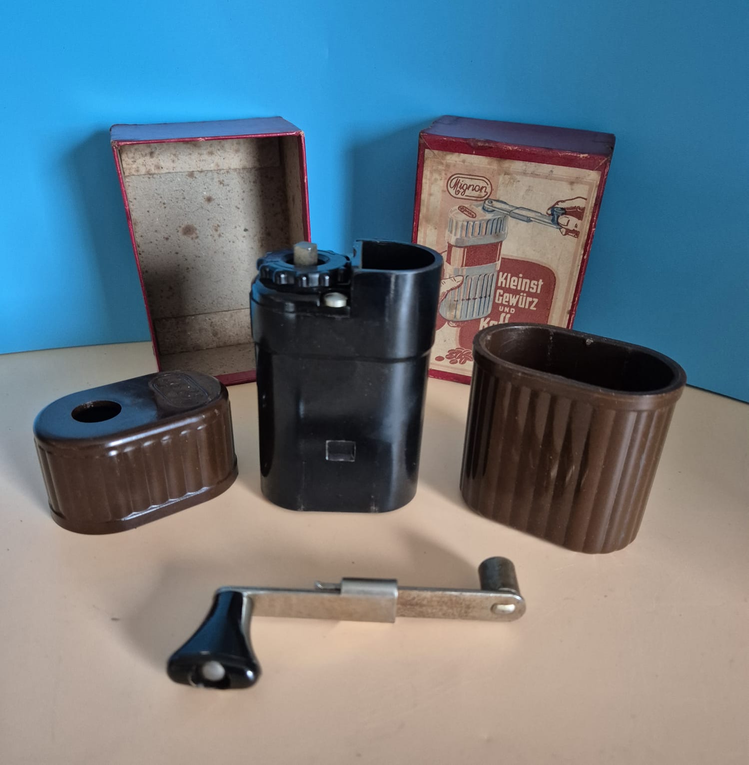 Kleinst Gewürzmühle und Kaffeemühle „Mignon“ – original mit OVP