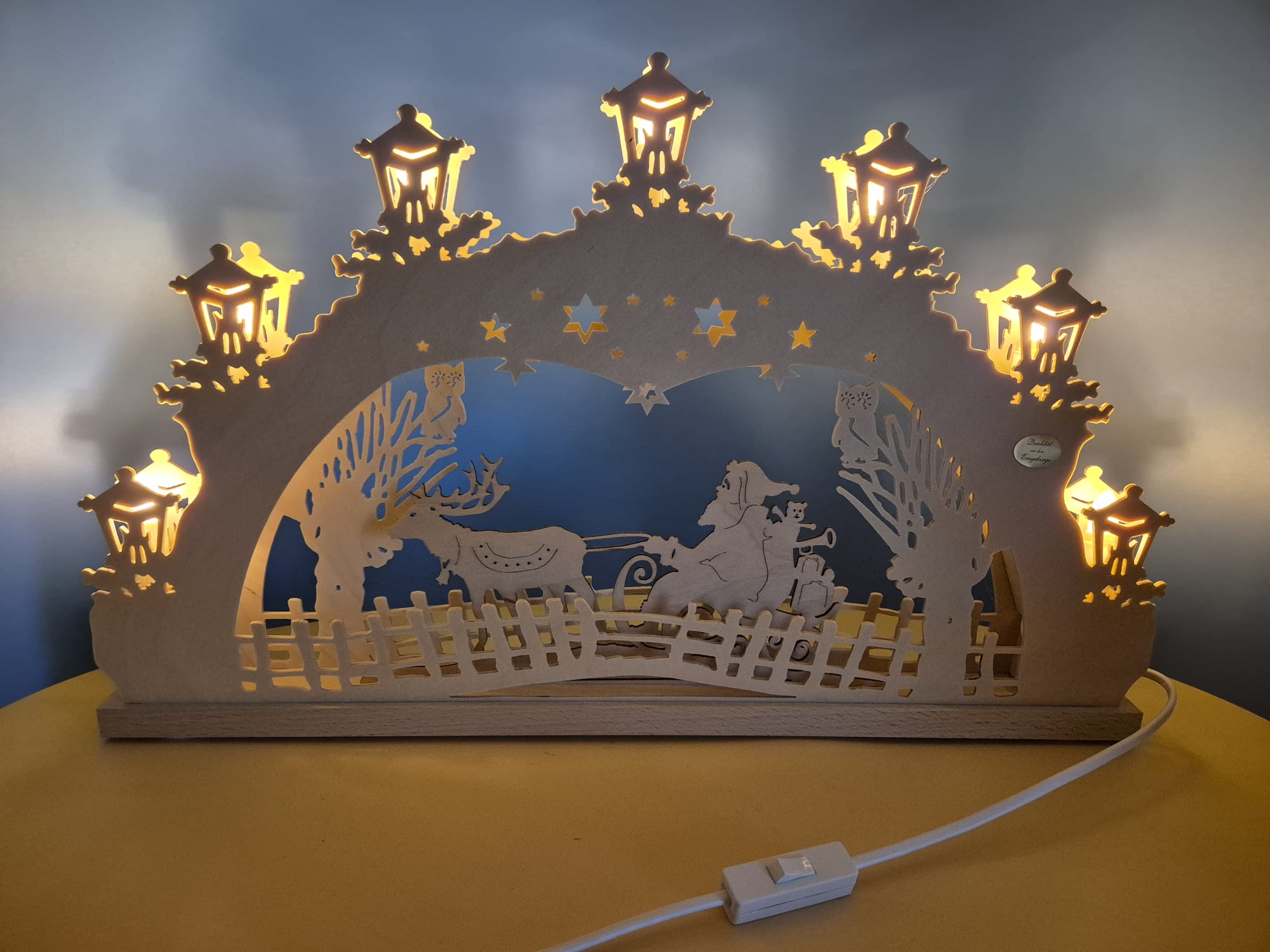 Lichterbogen Saico Erzgebirge LED Weihnachtsmann auf Schlitten OVP