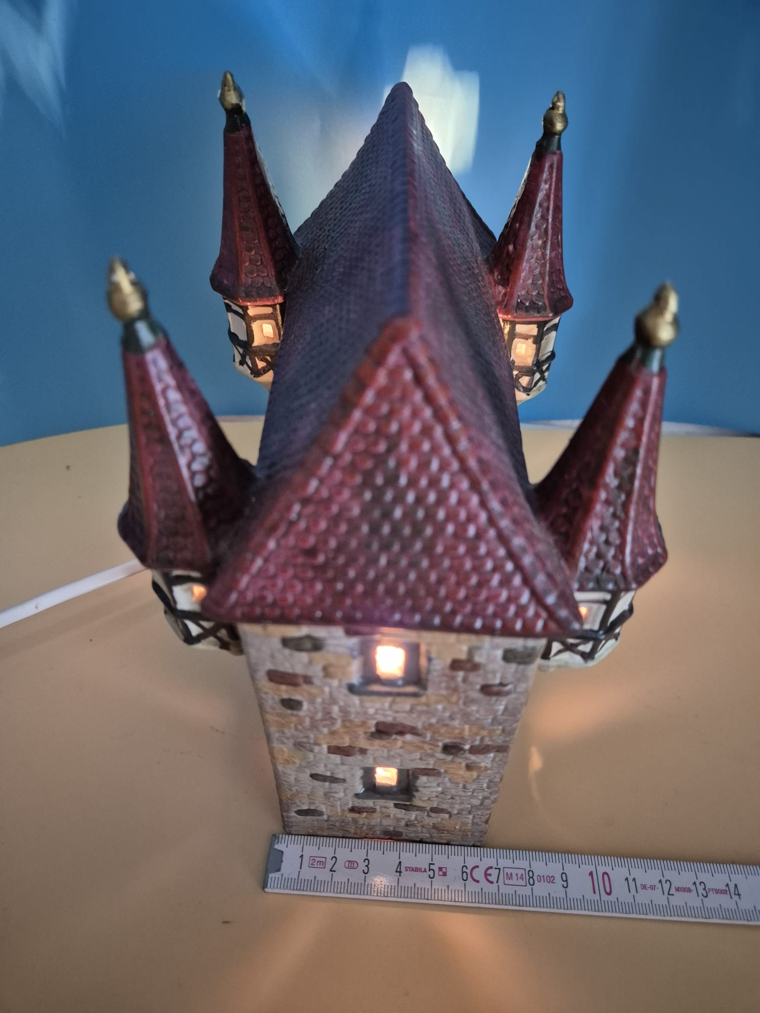 Historisches Stadttor Lichthaus aus Porzellan