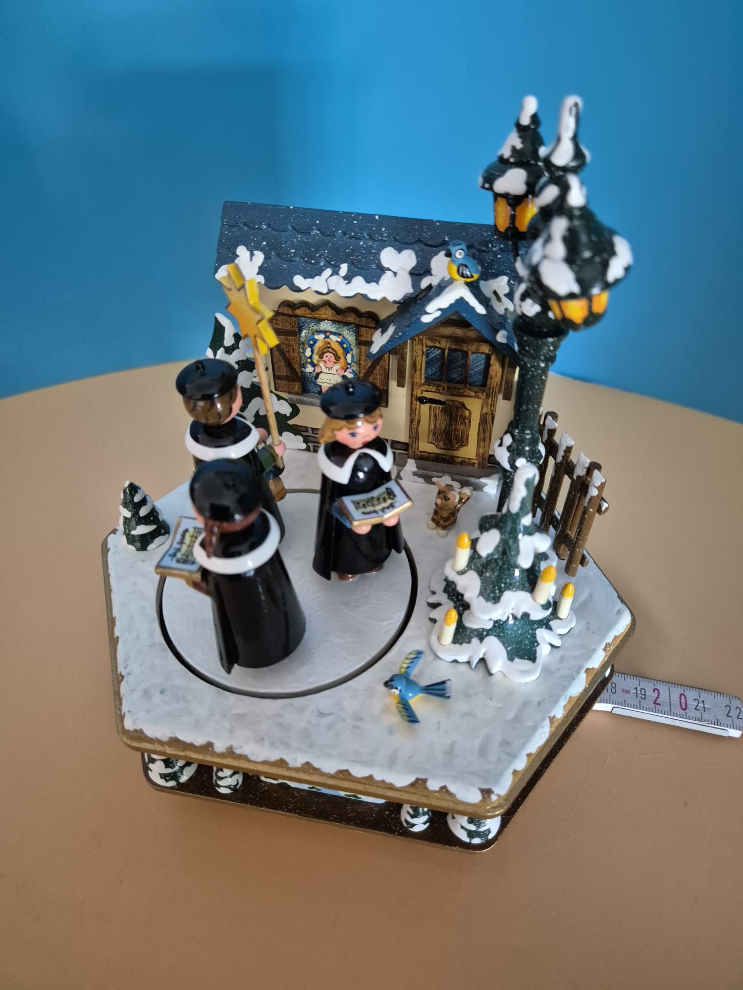 Hubrig Volkskunst Musikdose „Adventssingen“ – Erzgebirge