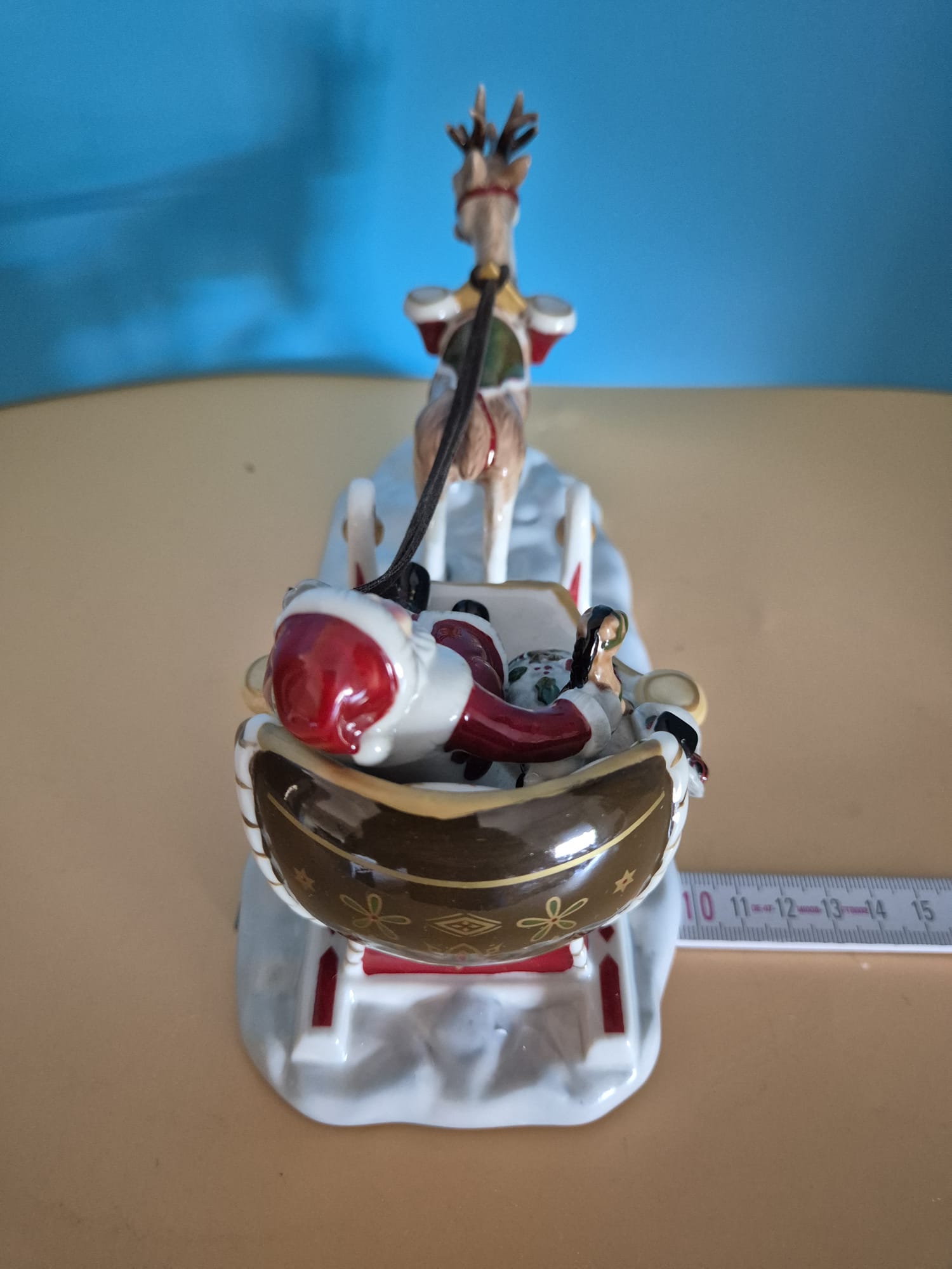 Villeroy & Boch Porzellanfigur „Schlitten mit Hirsch“ – Nostalgic Market