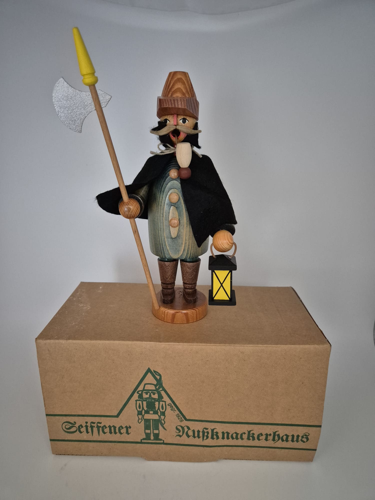 Seiffener Nussknackerhaus Räuchermann „Nachtwächter“