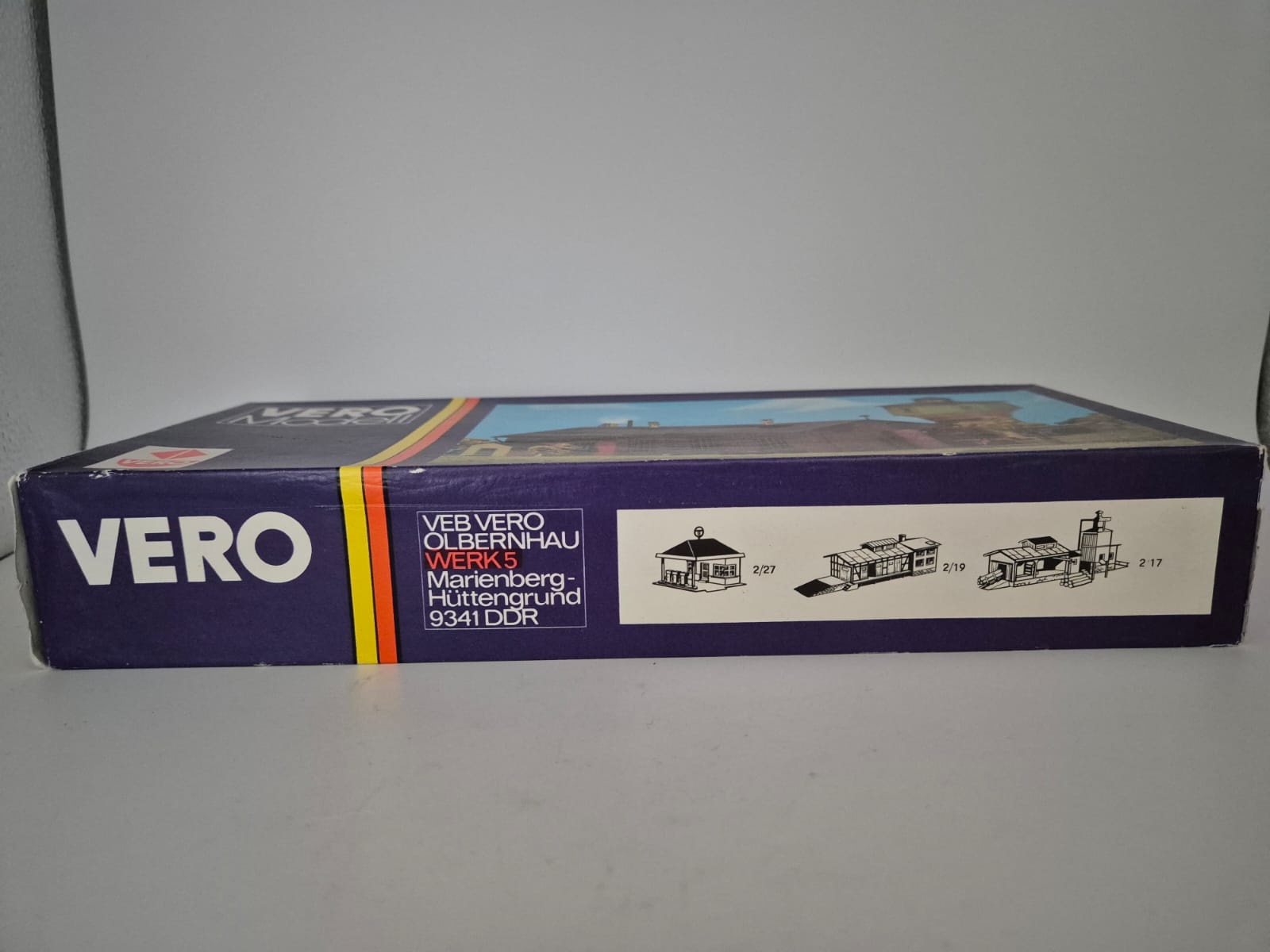 NEU: DDR VERO Lokschuppen HO 1:87