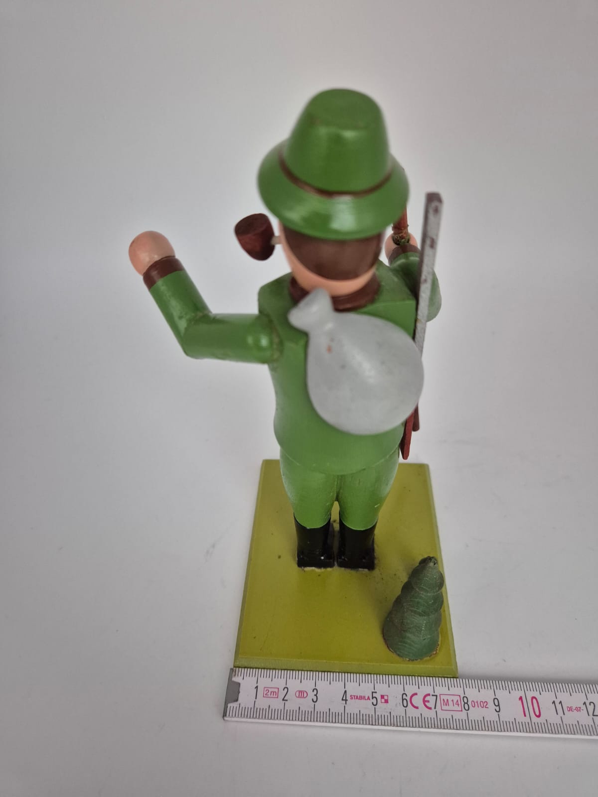 Altes Räuchermännchen Jäger