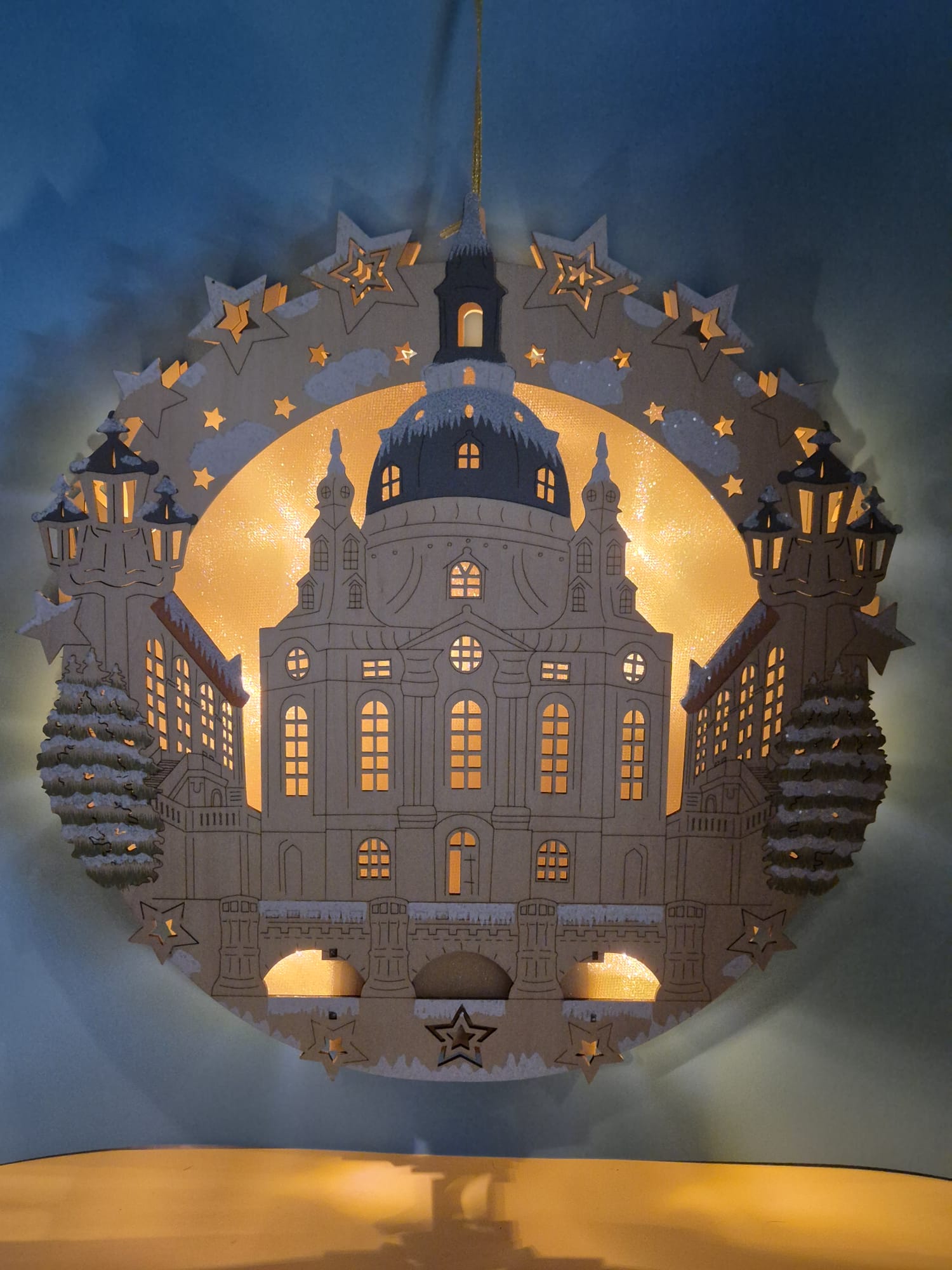 Holzleuchte Frauenkirche Dresden