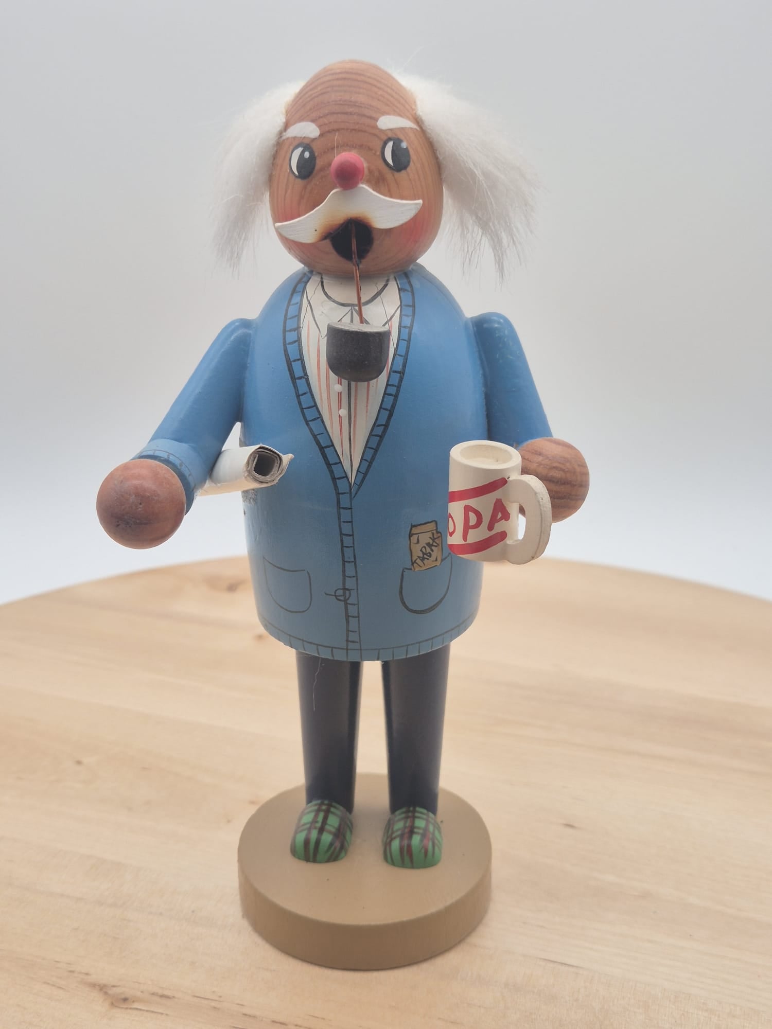 Räuchermännchen Opa mit Kaffeetasse