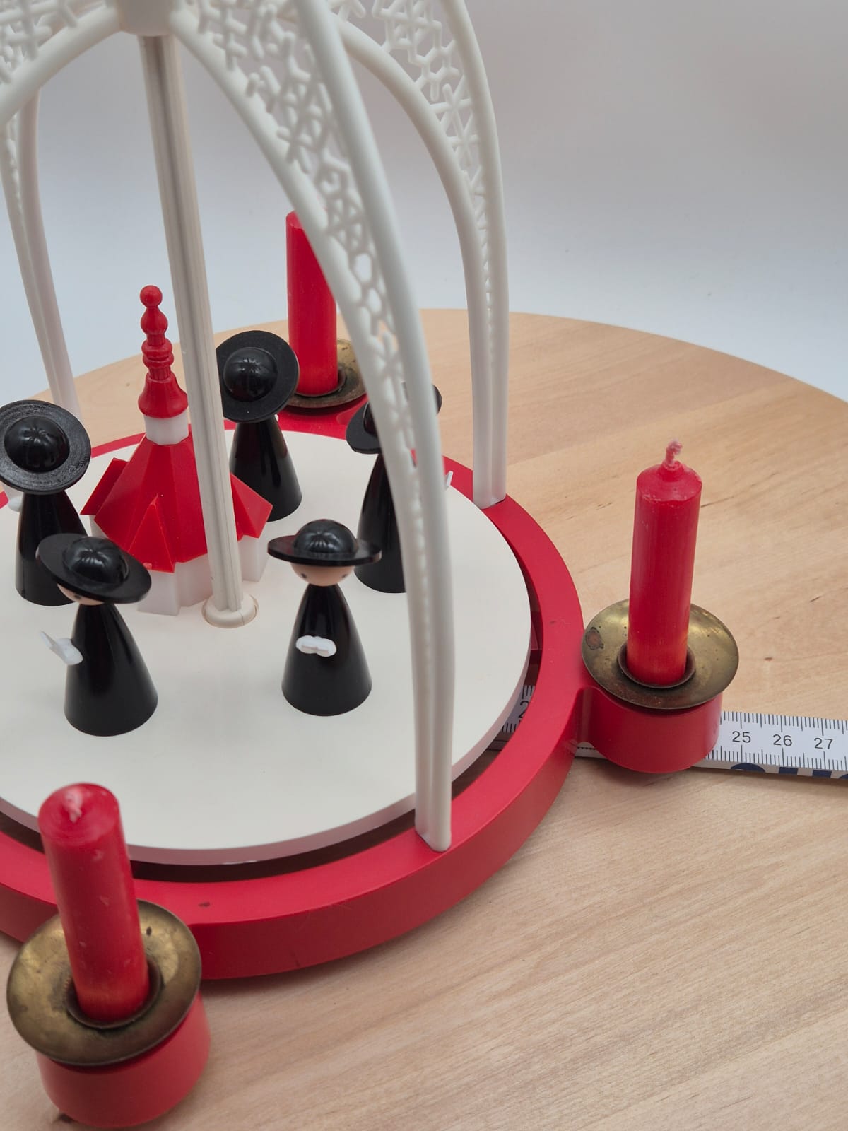 DDR Figurenkarussell – Bogenpyramide mit Kurrendesängern