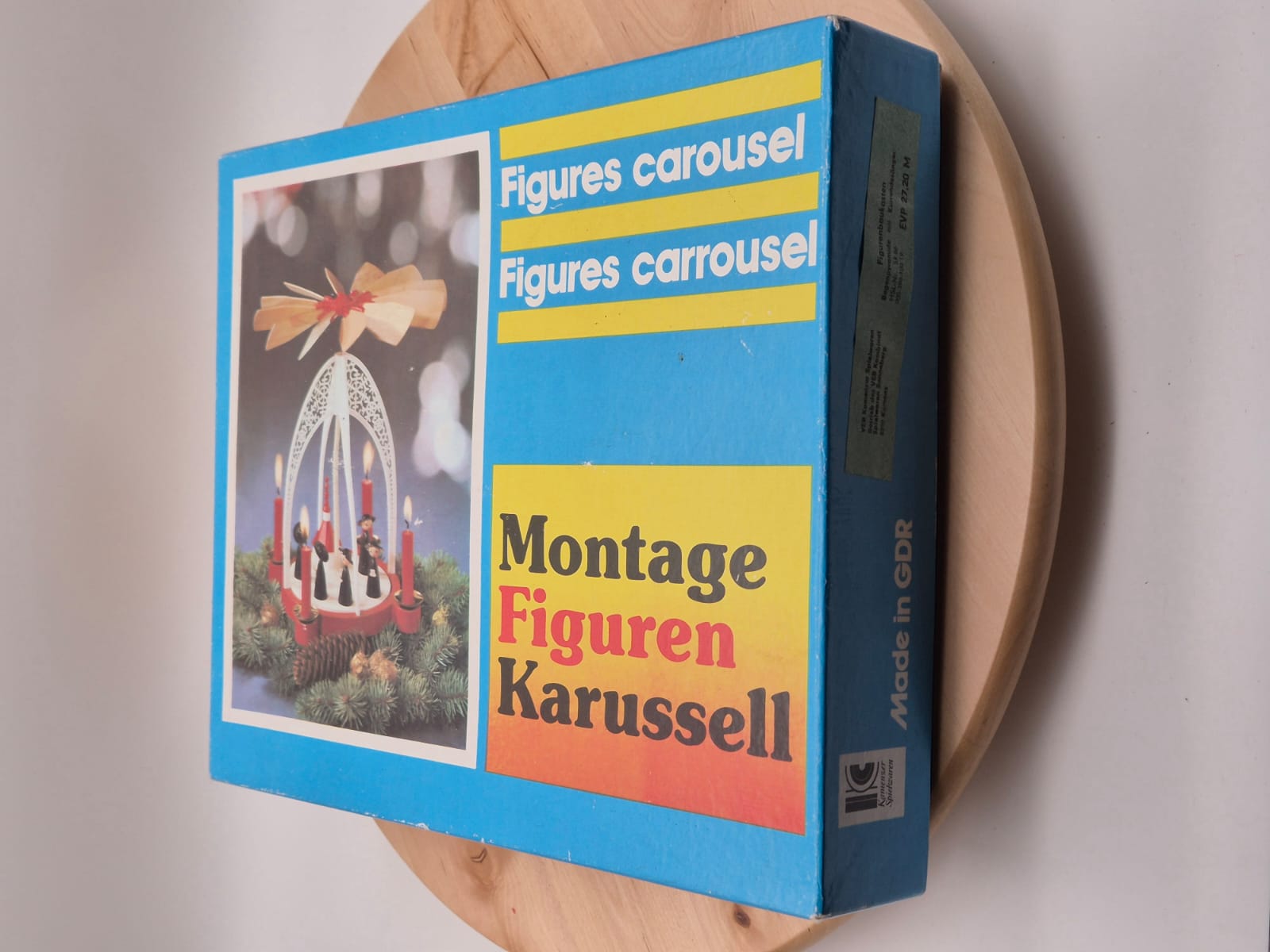 DDR Figurenkarussell – Bogenpyramide mit Kurrendesängern