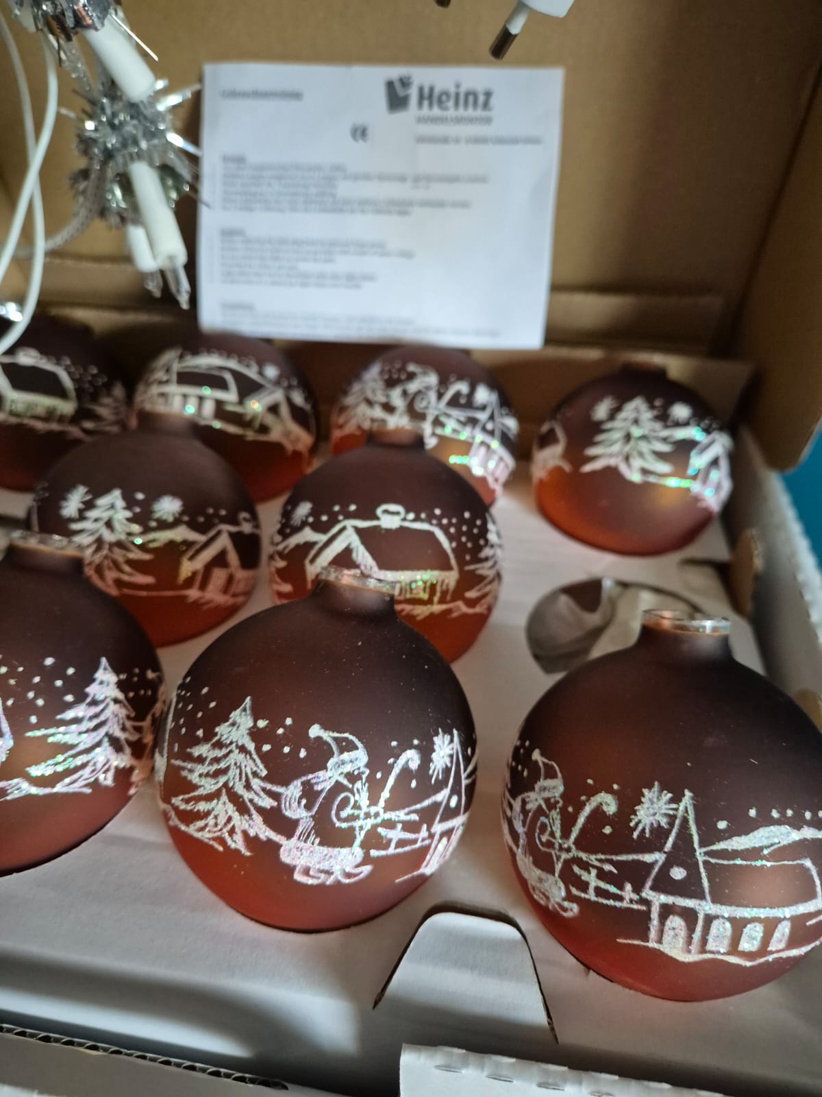 Adventslicht – leuchtende Glas-Weihnachtskugeln