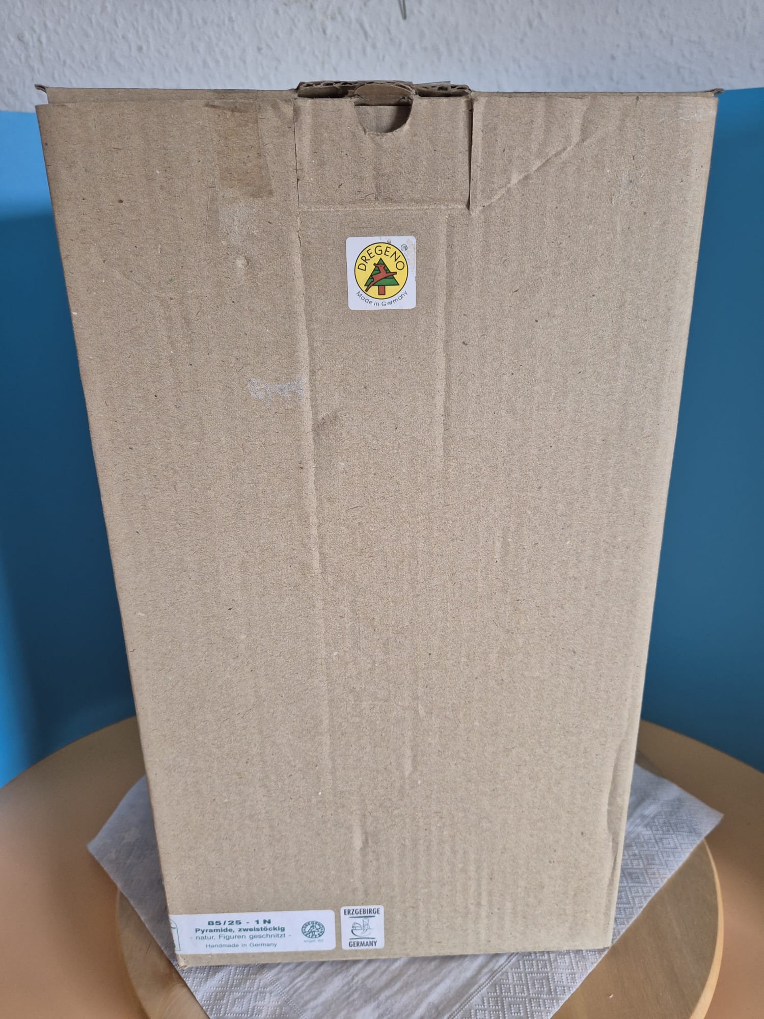 Erzgebirgische Weihnachts-Pyramide, zweistöckig – Dregeno Seiffen (Manfred Will)