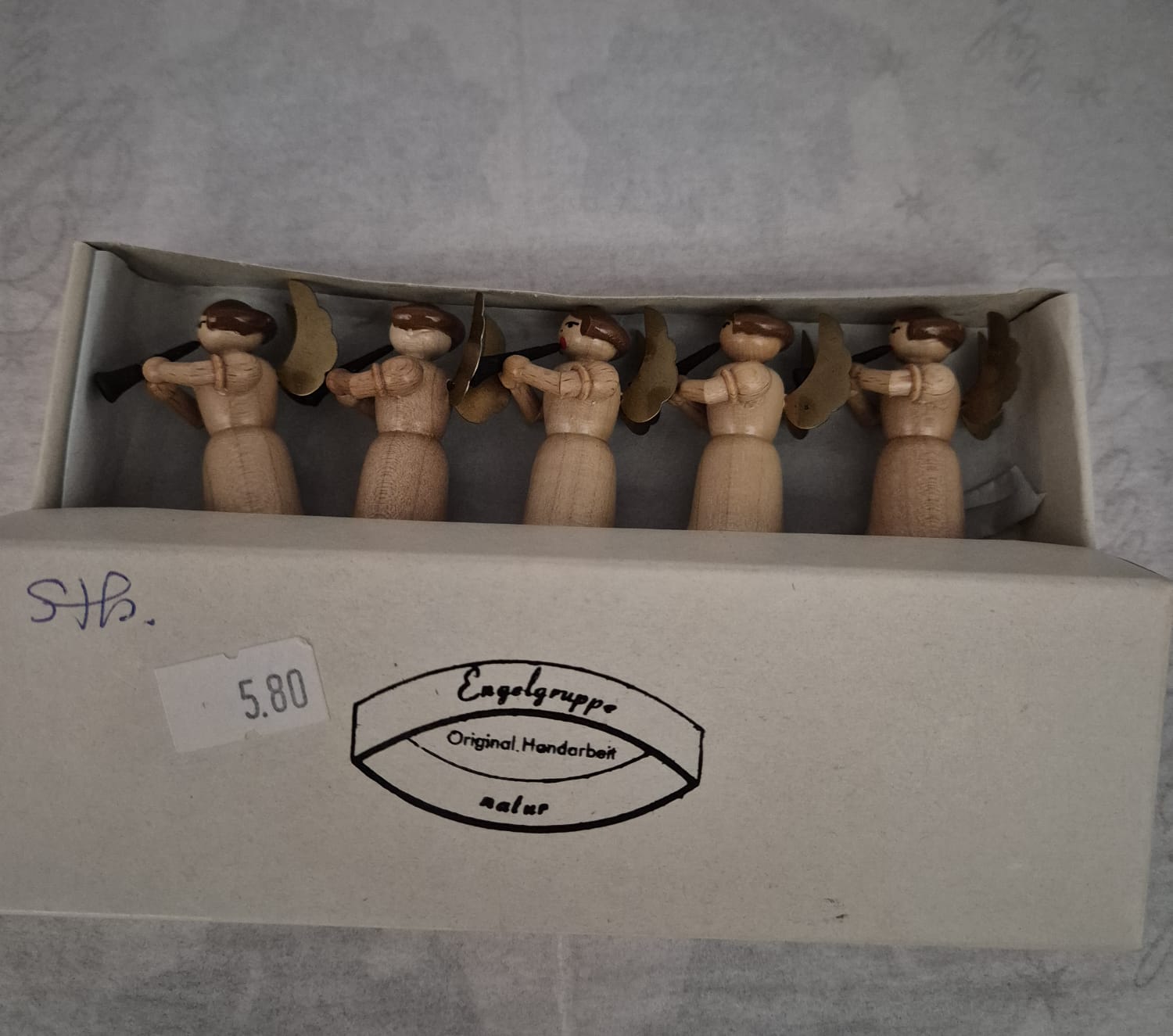 Erzgebirgische Engelgruppe – Original Handarbeit natur