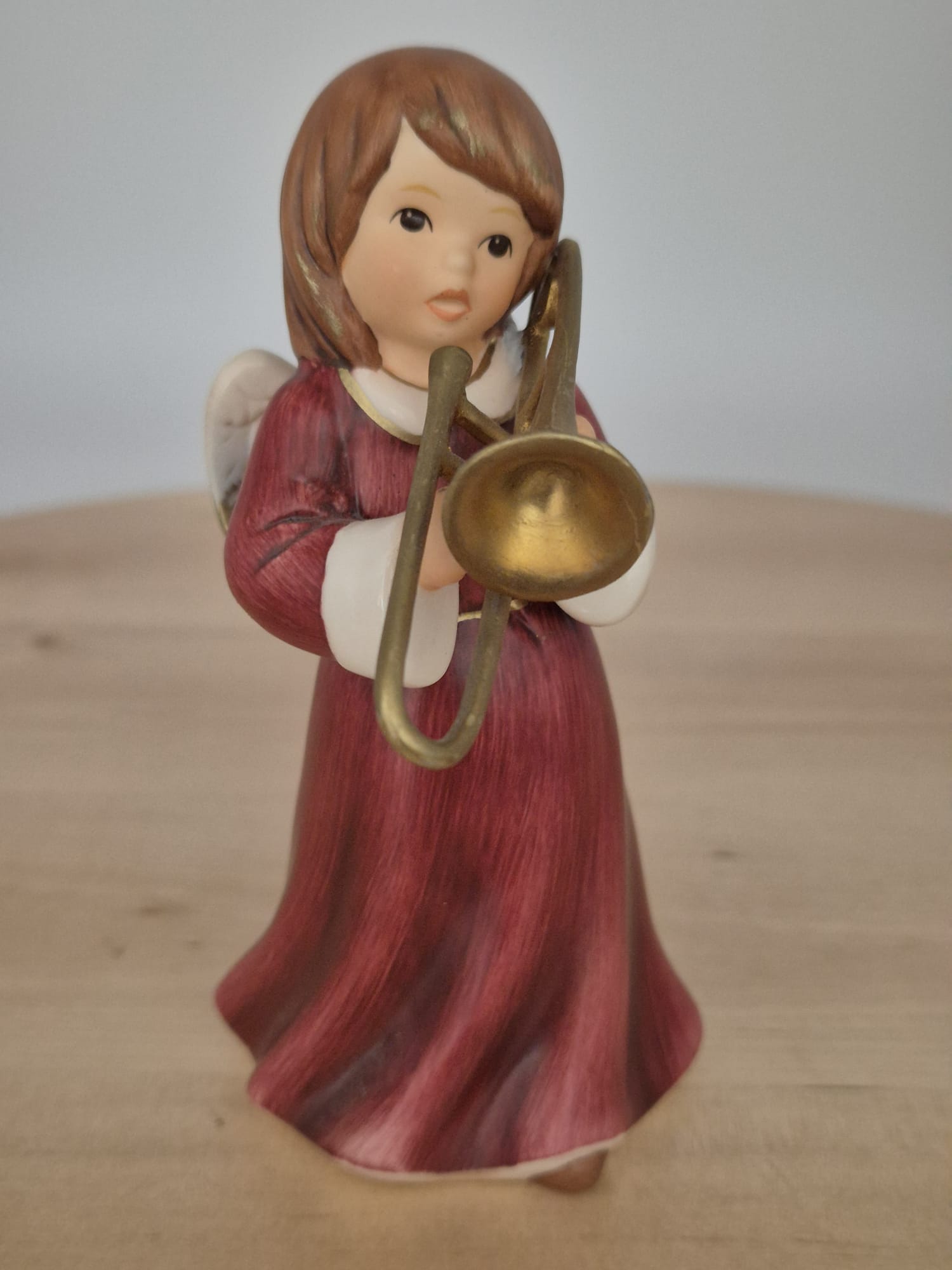 Goebel Porzellanfigur – Engel mit Posaune