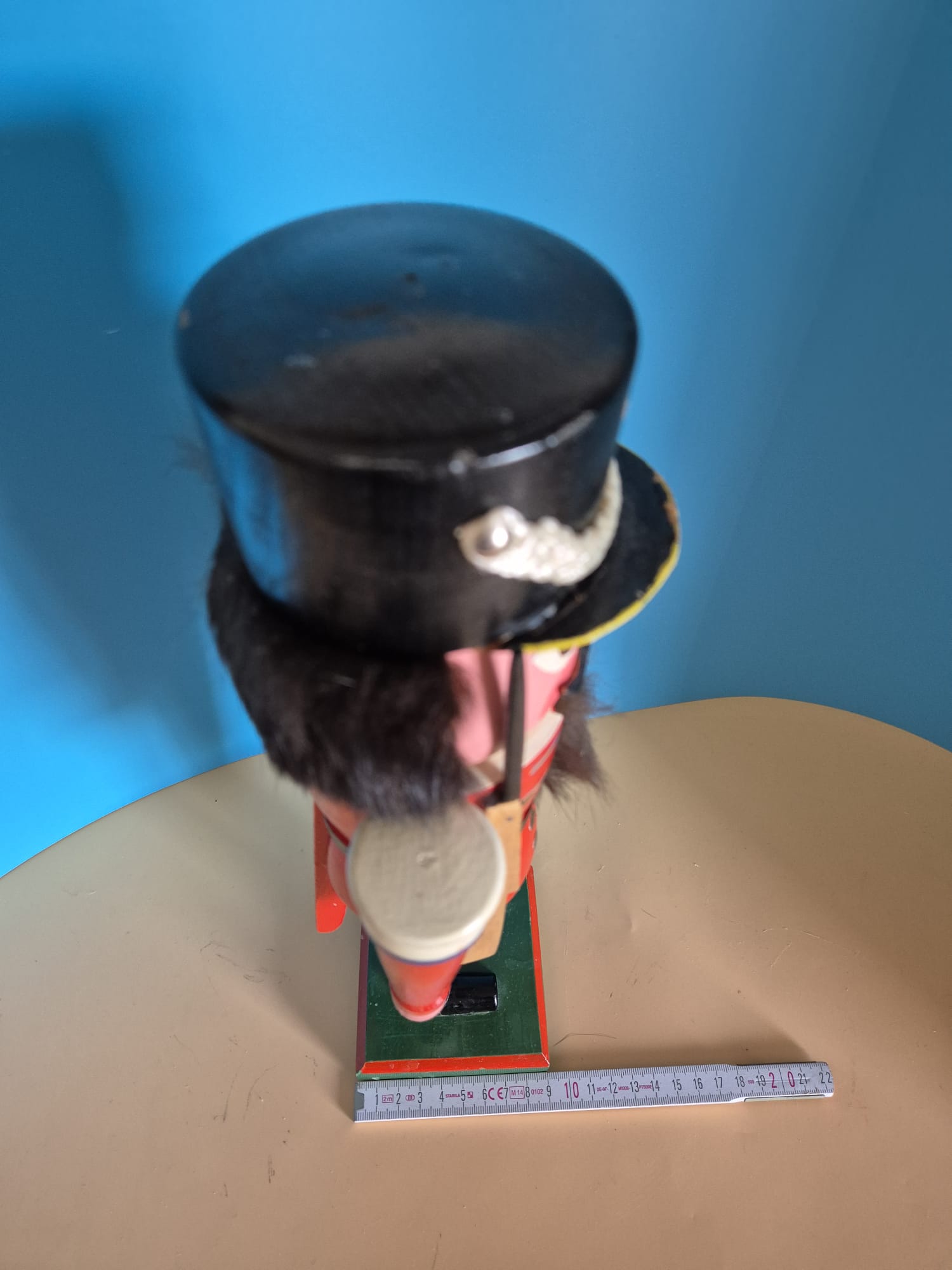 Holz-Nussknacker – ca. 37 cm hoch