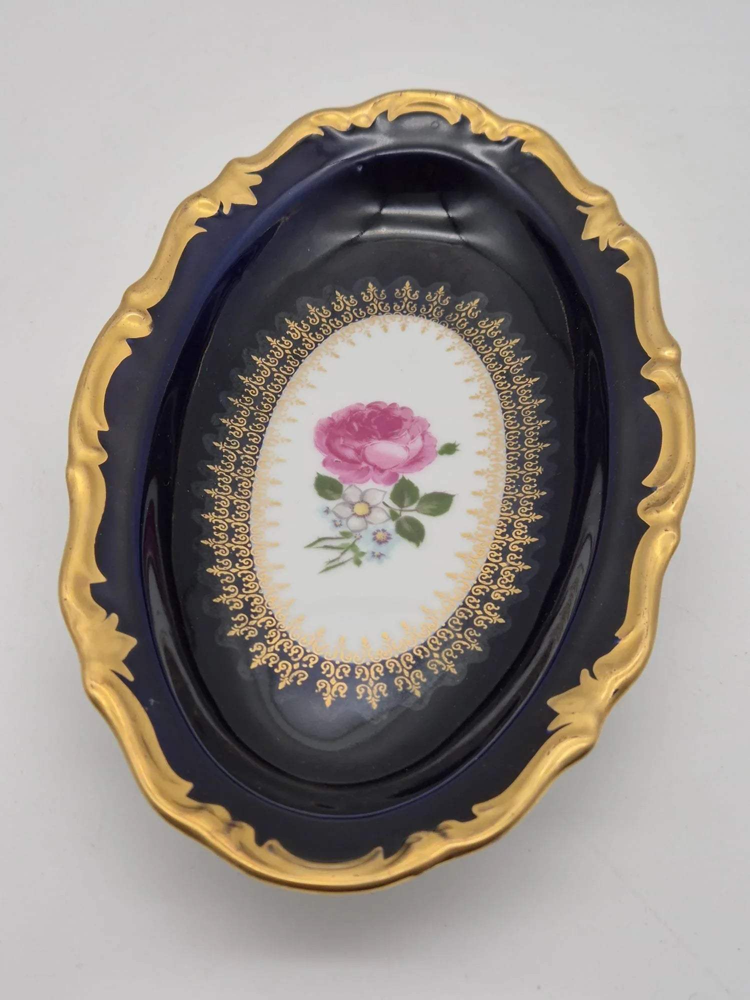 Konfektschale mit Goldrand – DDR Porzellan, Made in GDR