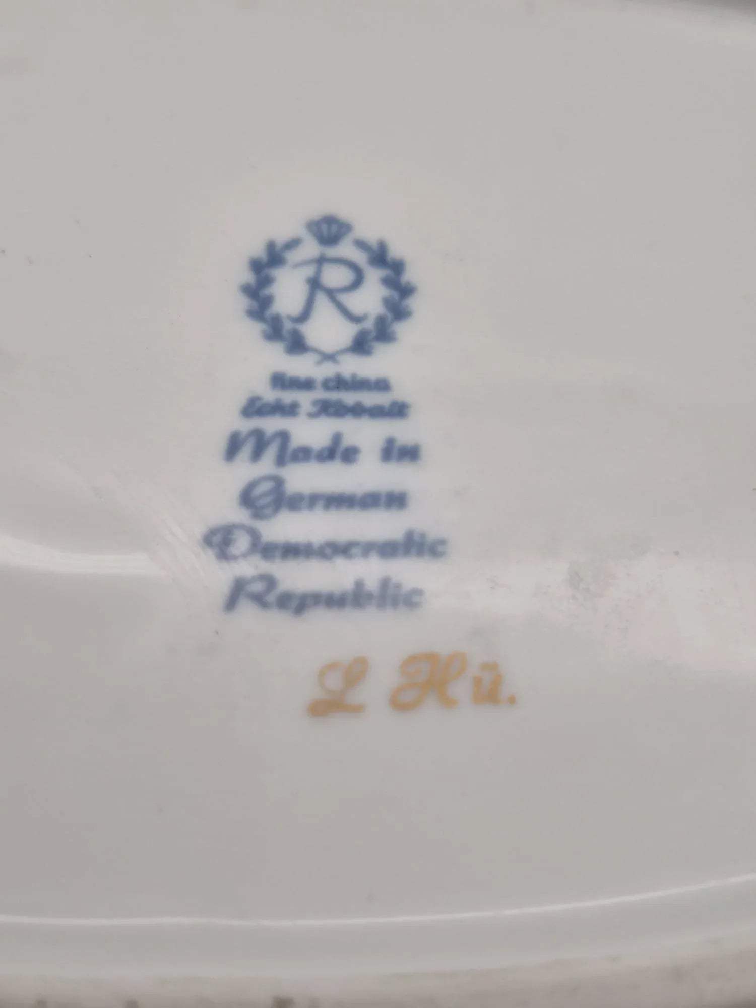 Konfektschale mit Goldrand – DDR Porzellan, Made in GDR