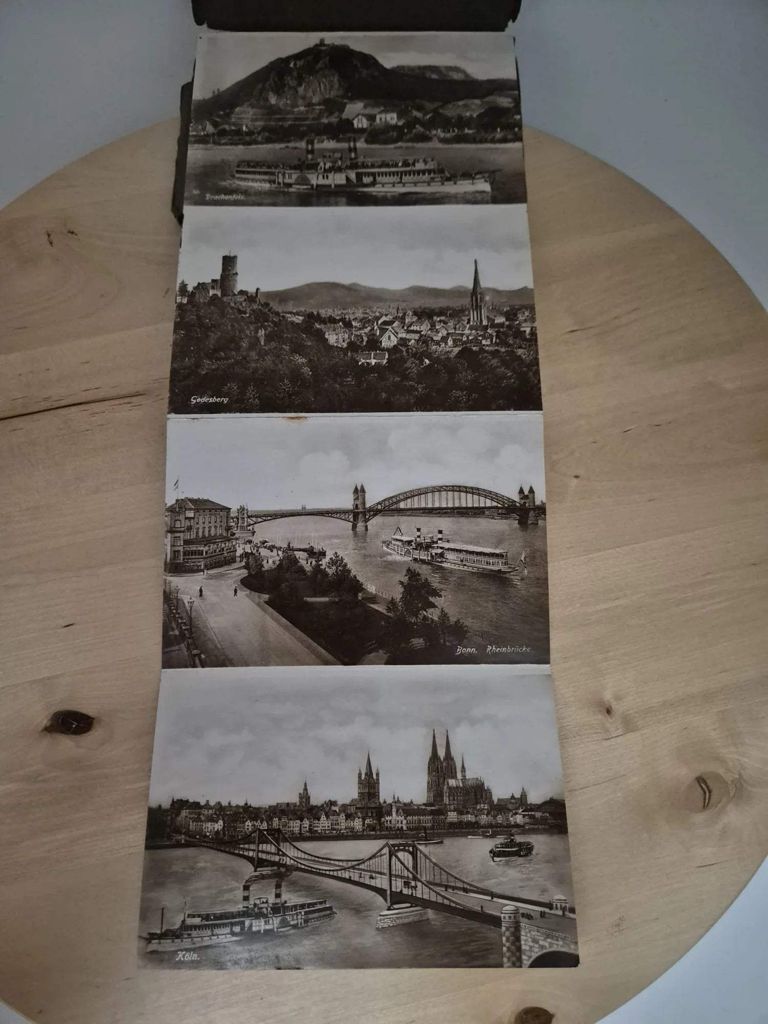 Postkartenalbum „Album vom Rhein“ – historische Ansichten