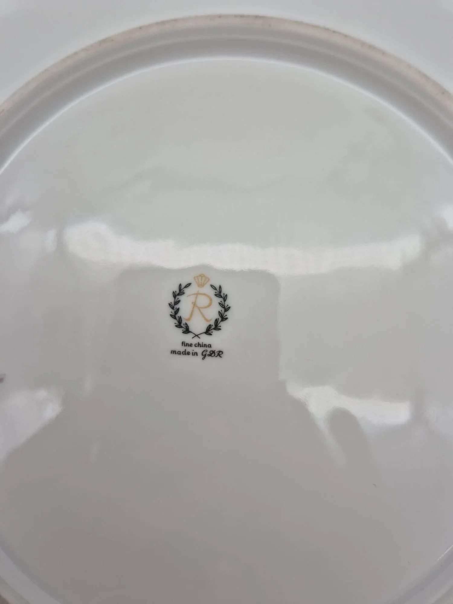 Großer Reichenbacher Porzellan Prunkteller – Burgunderrot, Golddekor, DDR, Made in GDR
